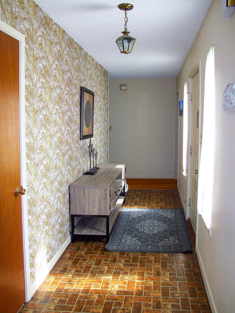 LAKEVIEW ESTATES - Residential