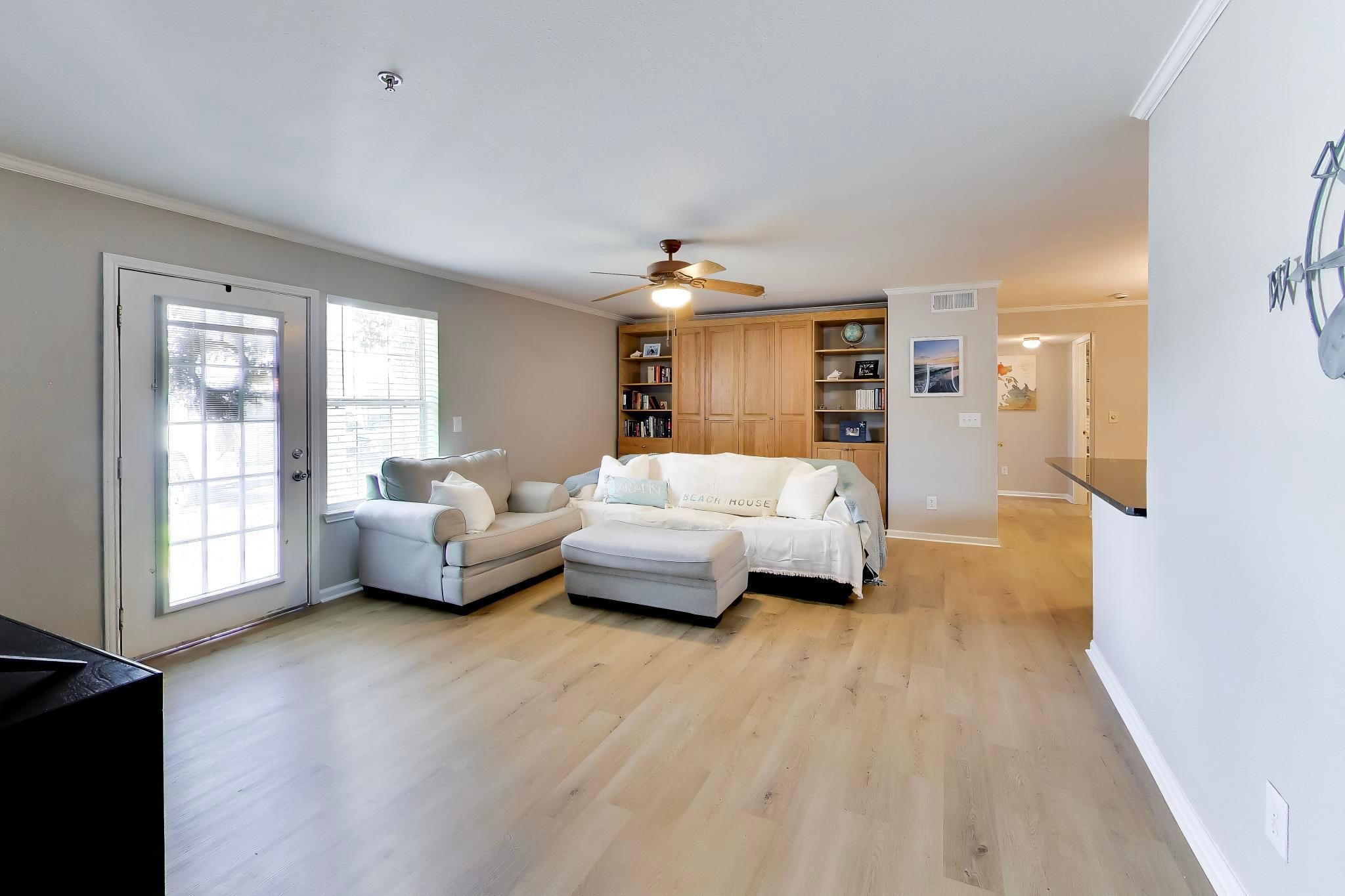 INDIAN LAKE - Residential