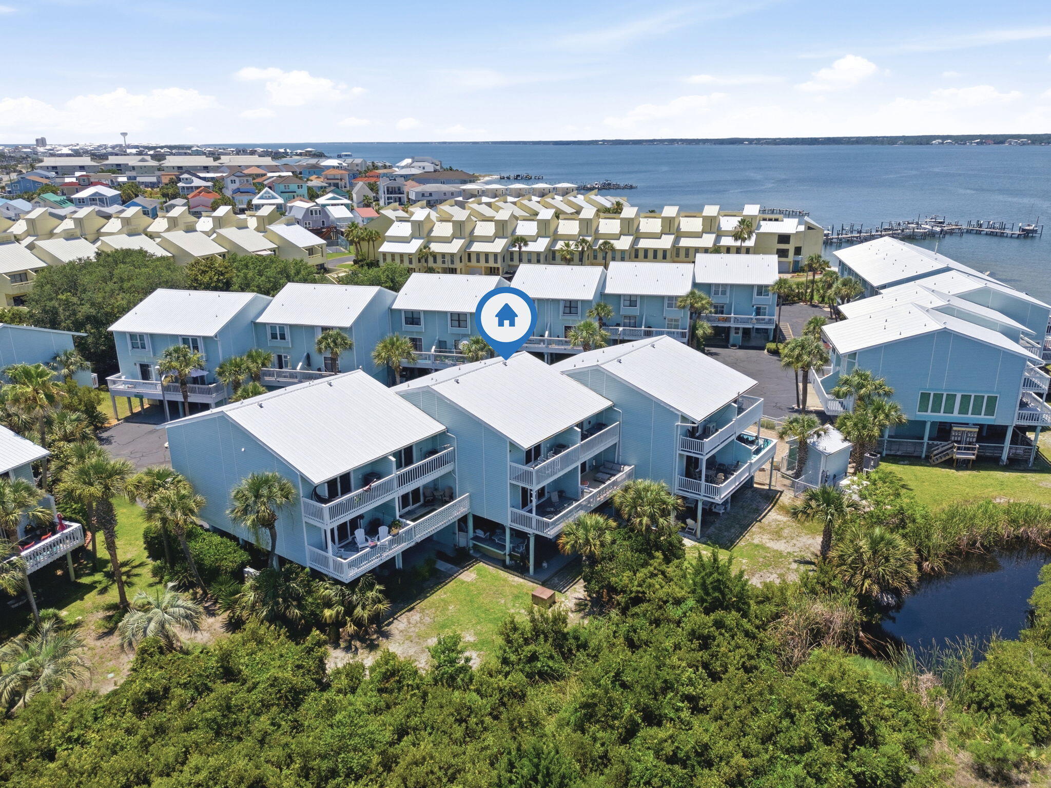 SANDCASTLE BEACH HOMES - Residential
