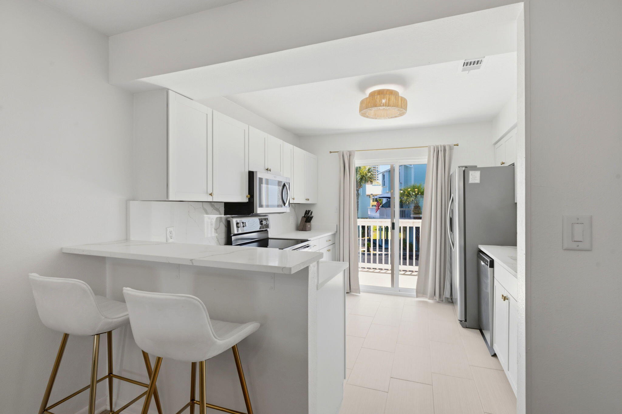 SANDCASTLE BEACH HOMES - Residential