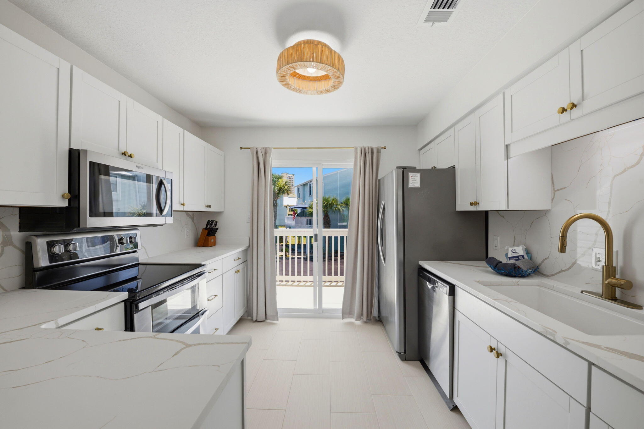SANDCASTLE BEACH HOMES - Residential