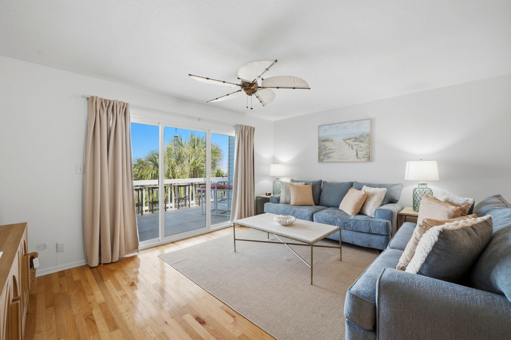 SANDCASTLE BEACH HOMES - Residential