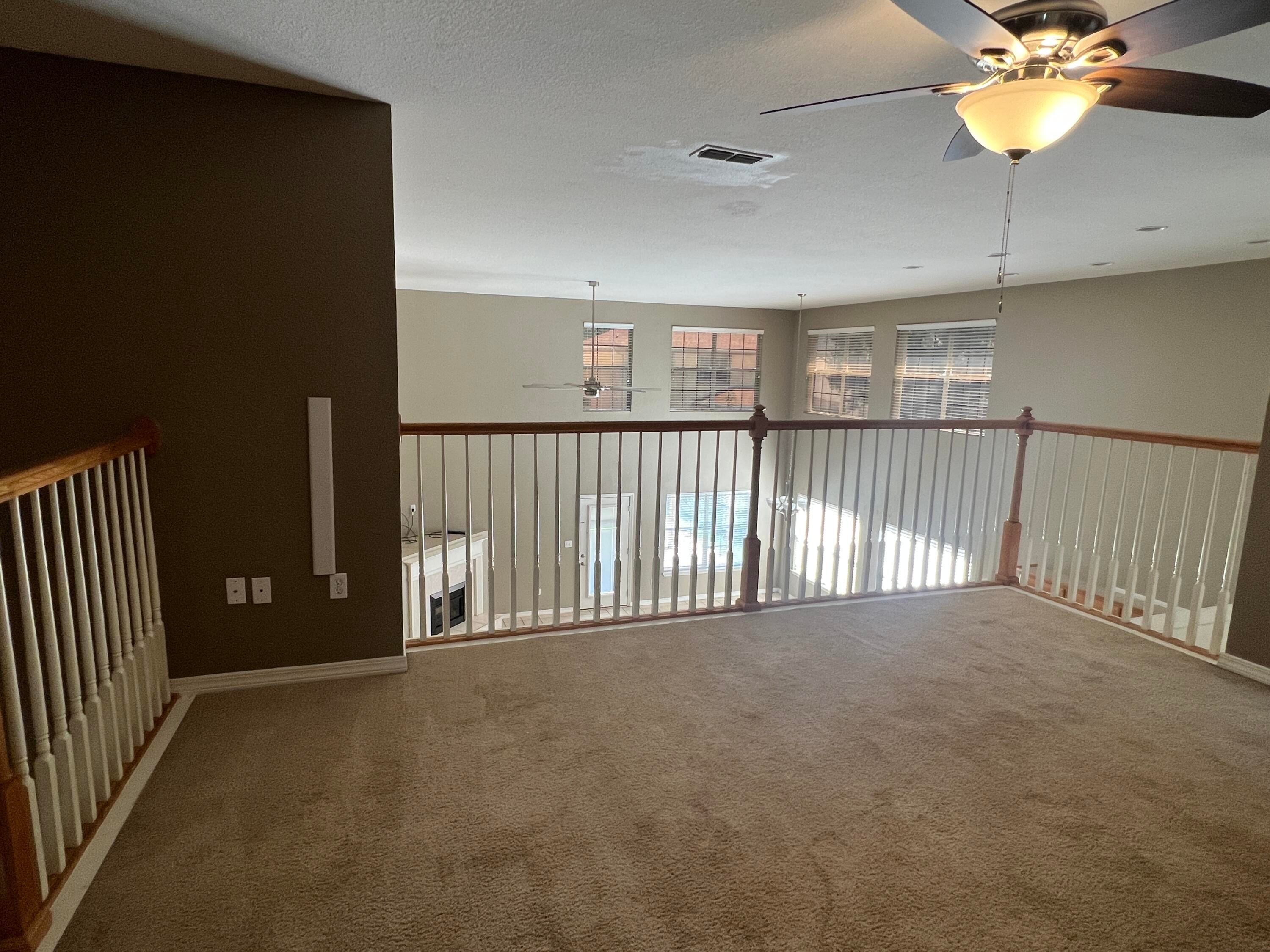 DRIFTWOOD ESTATES - Residential Lease