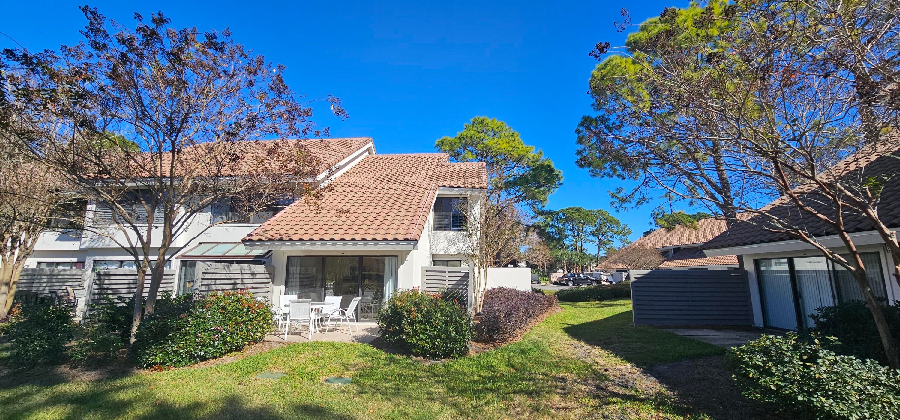 BEACHWALK VILLAS PH 05 - Residential