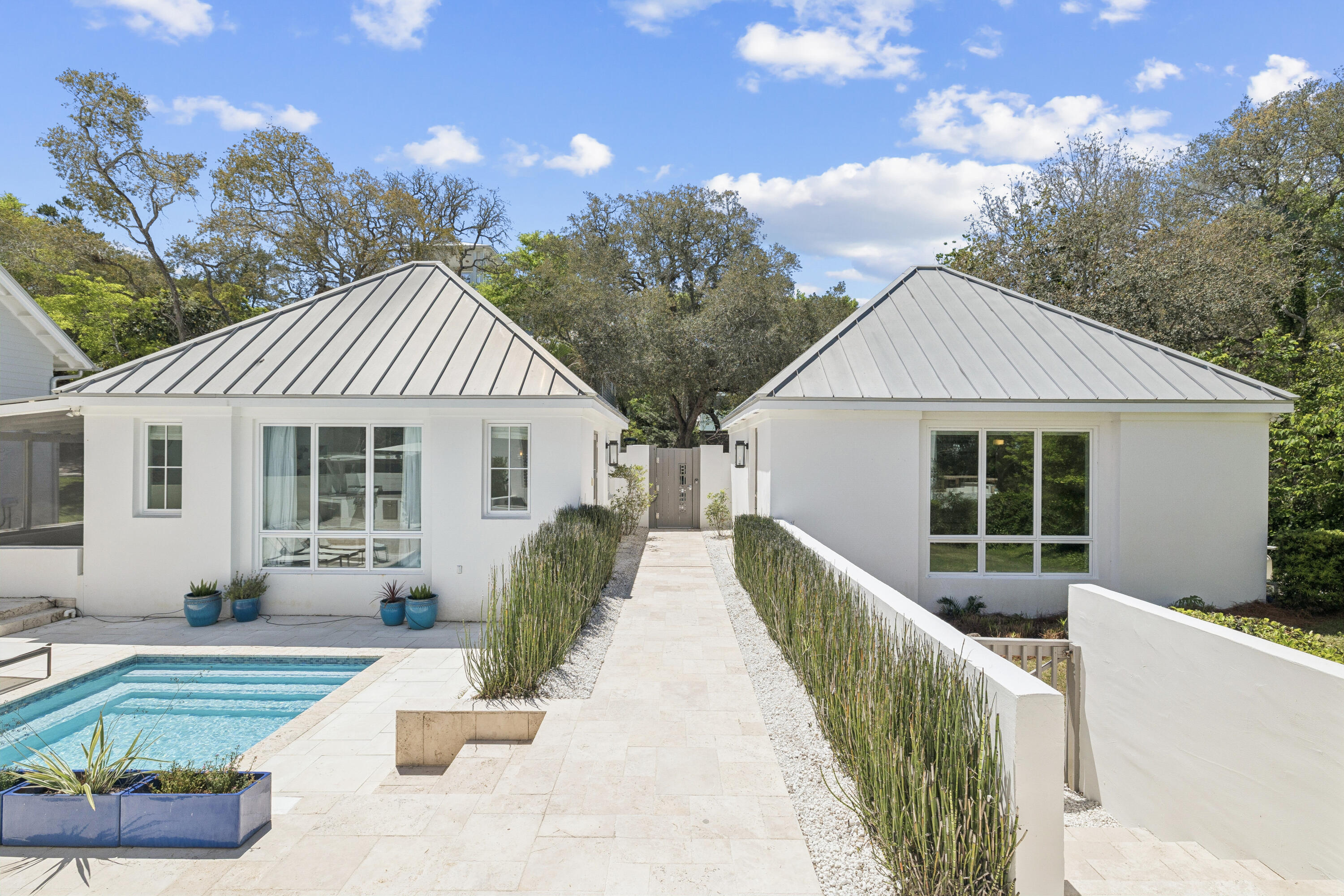 SEAGROVE 5TH ADDN - Residential