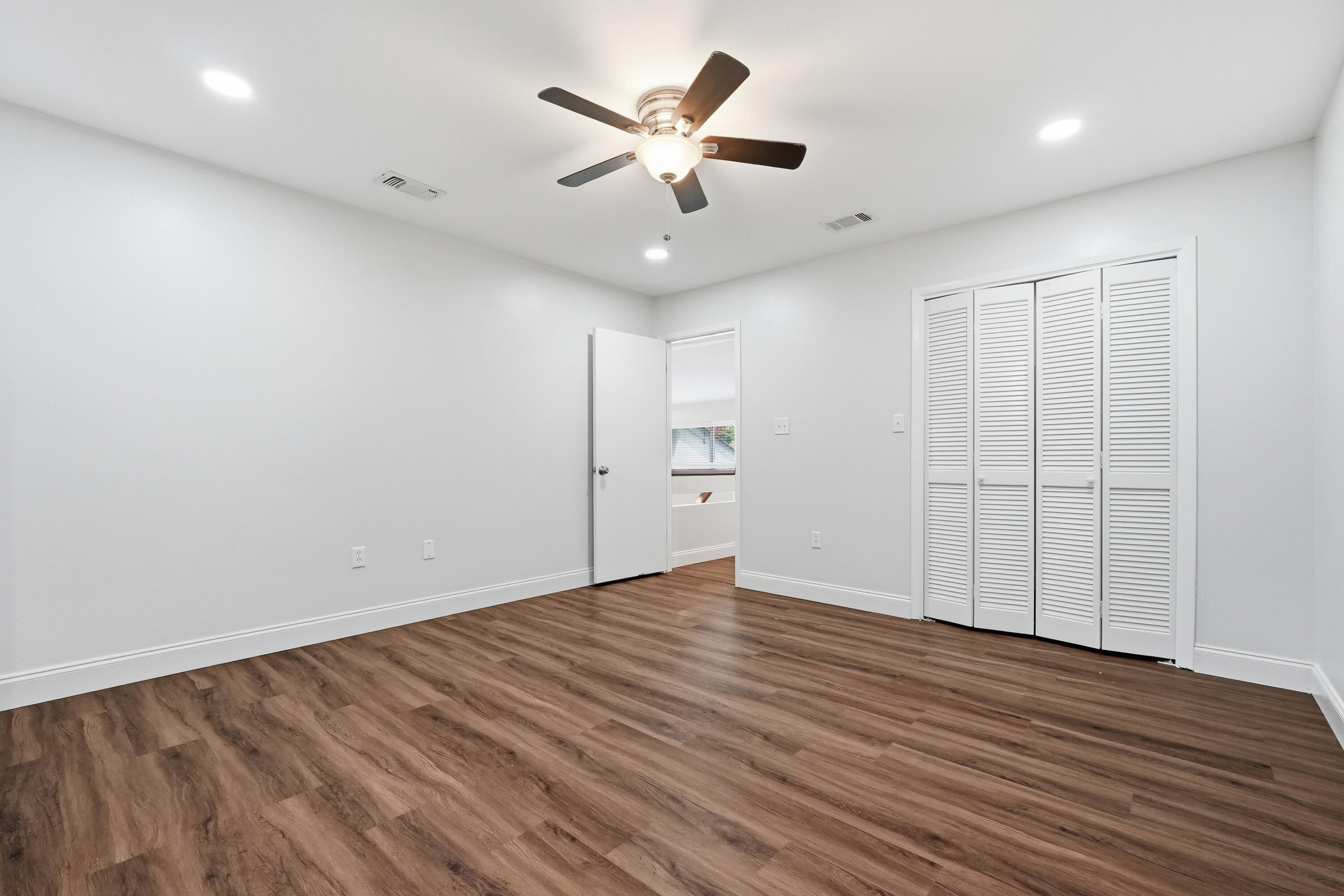 GLENEAGLES GREEN BLUEWATER BAY - Residential Lease