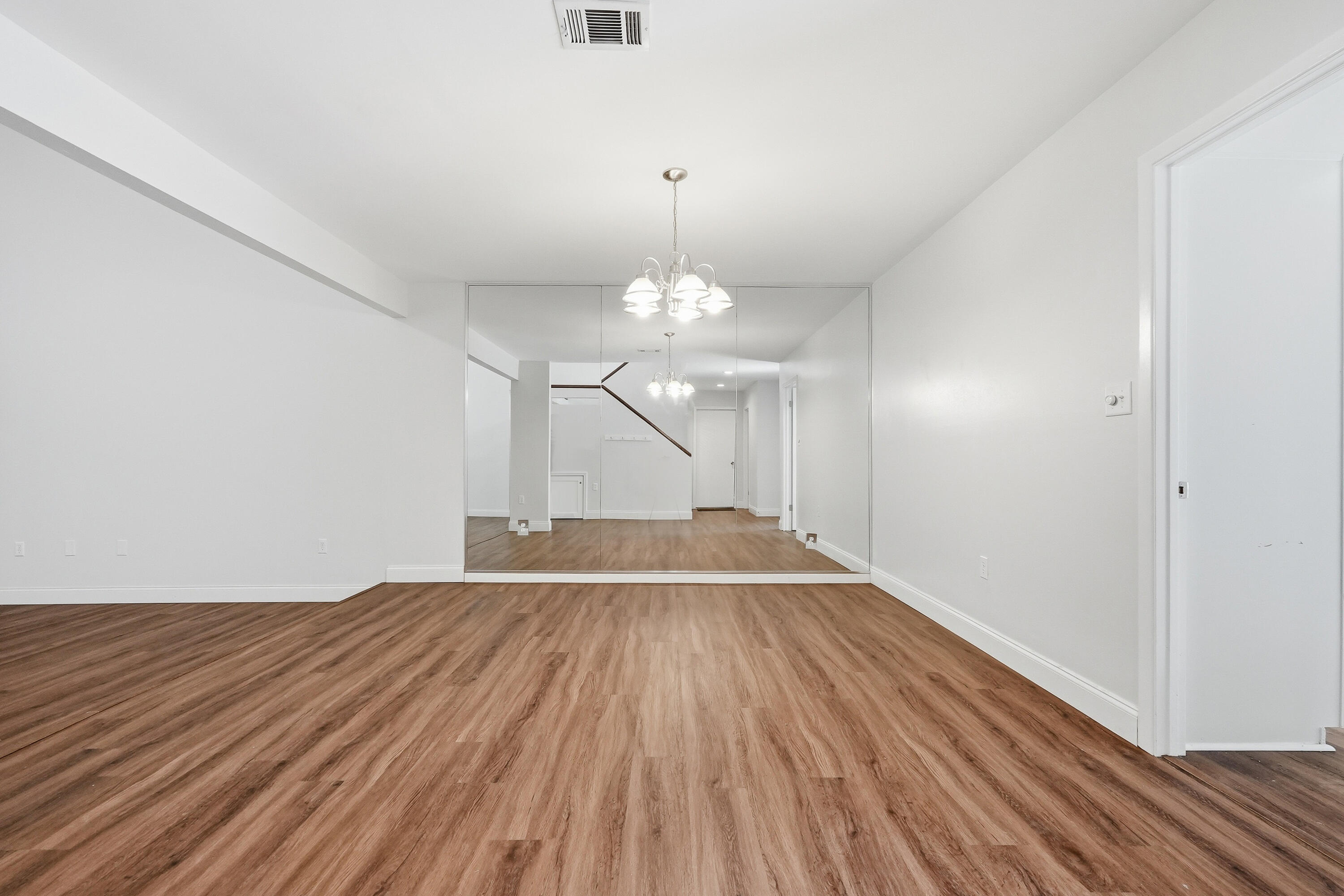 GLENEAGLES GREEN BLUEWATER BAY - Residential Lease