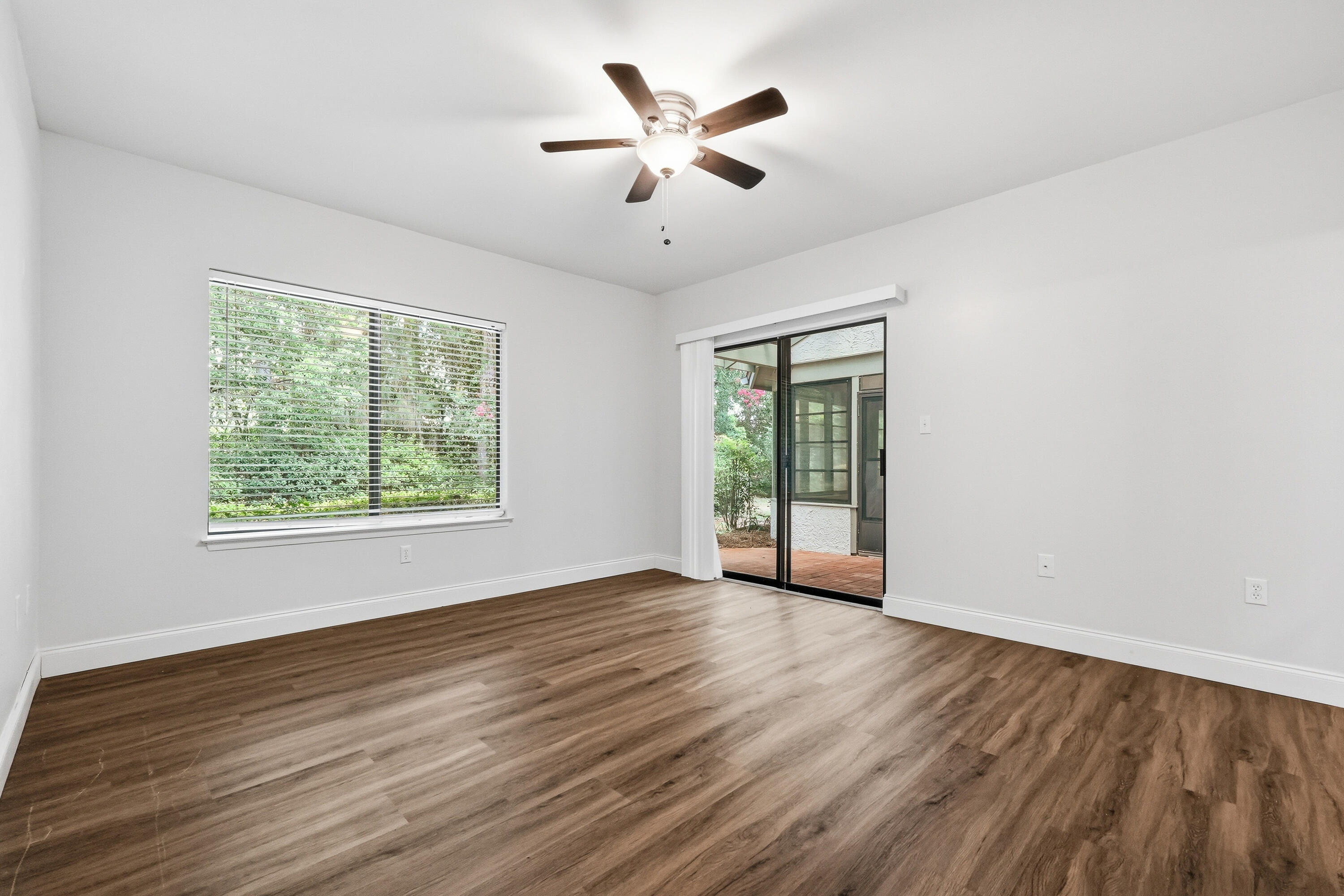GLENEAGLES GREEN BLUEWATER BAY - Residential Lease