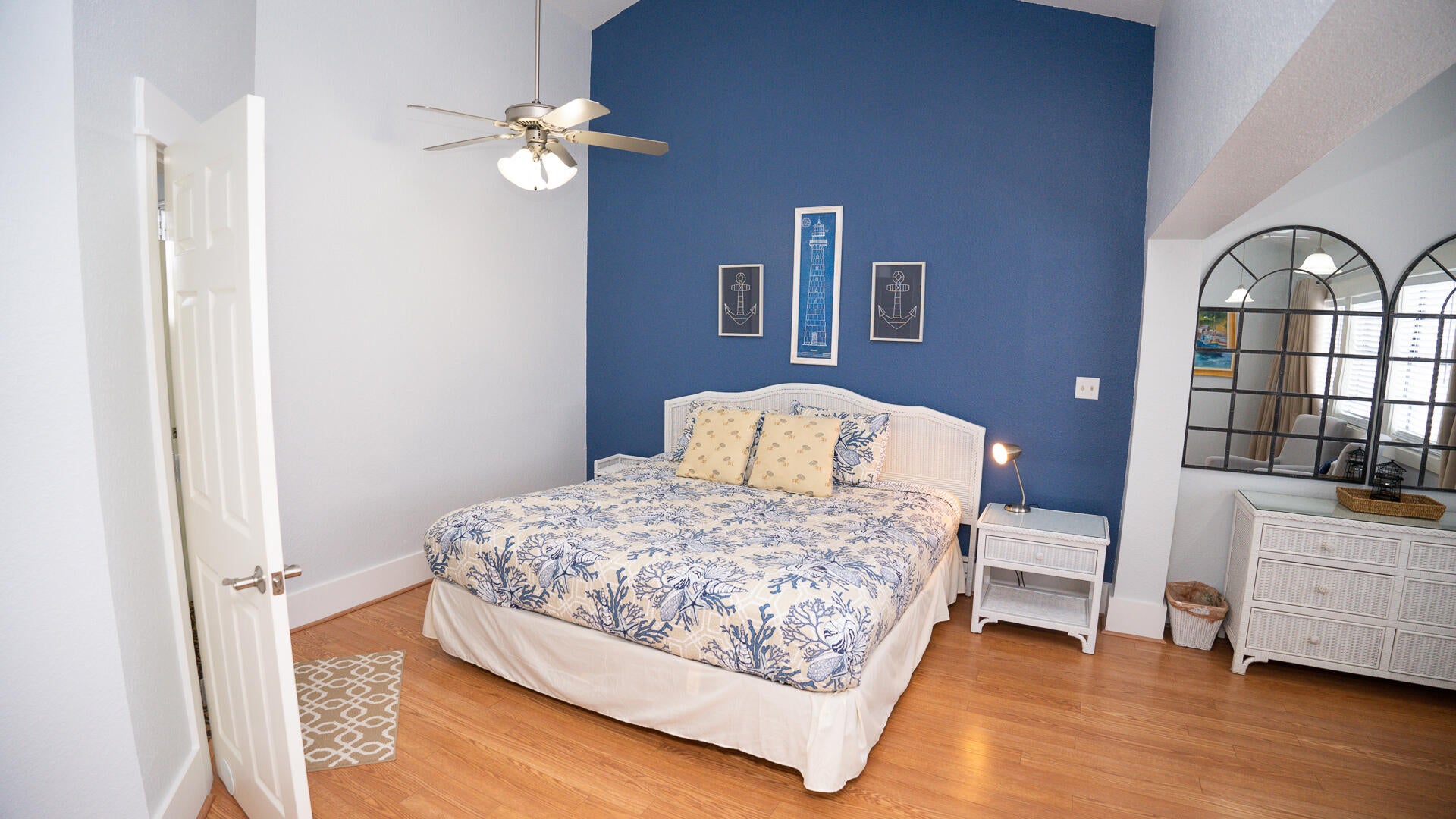BEACHSIDE TOWNHOMES - Residential