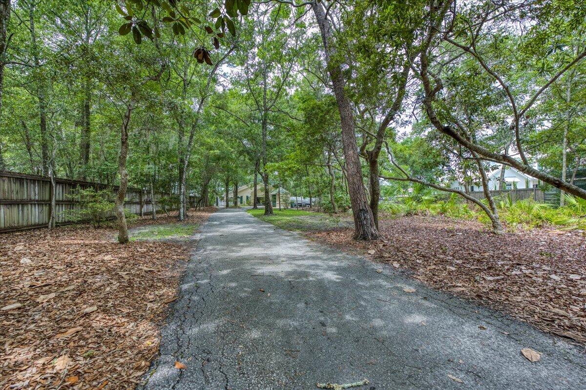 MIKERRI ACRES UNREC - Residential