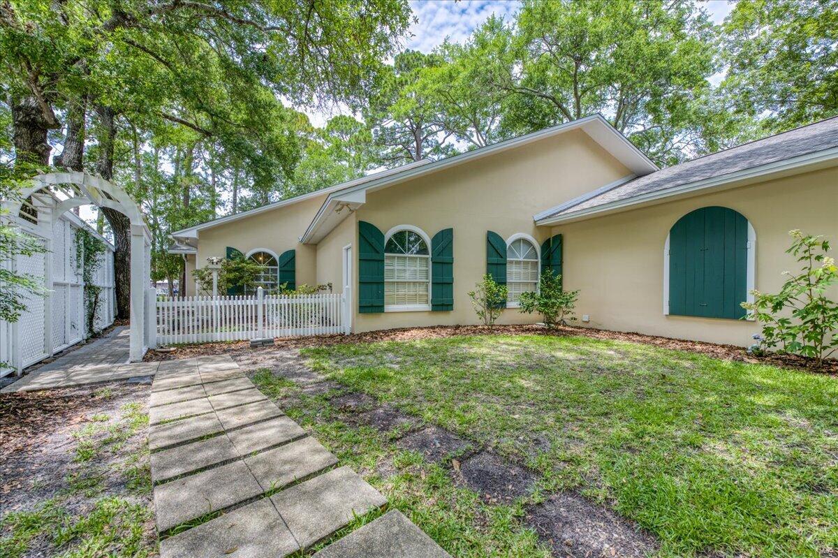 MIKERRI ACRES UNREC - Residential
