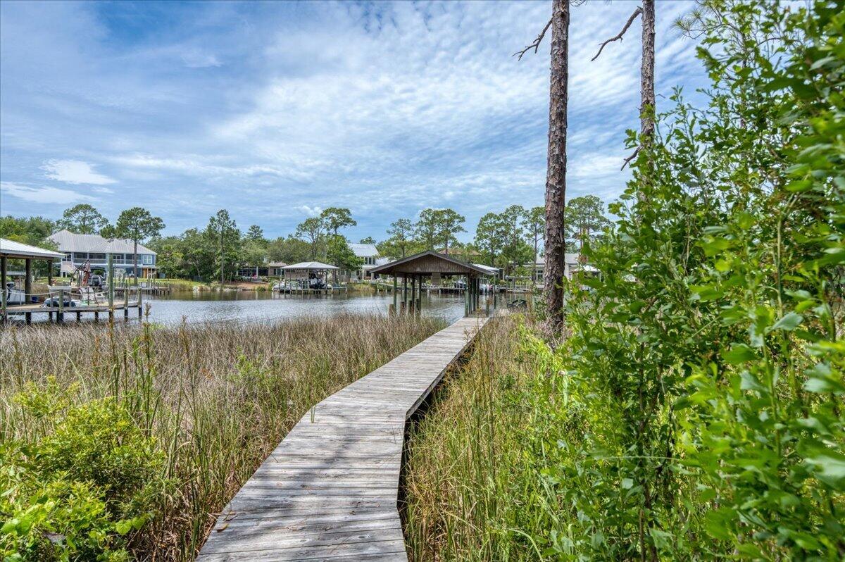 MIKERRI ACRES UNREC - Residential