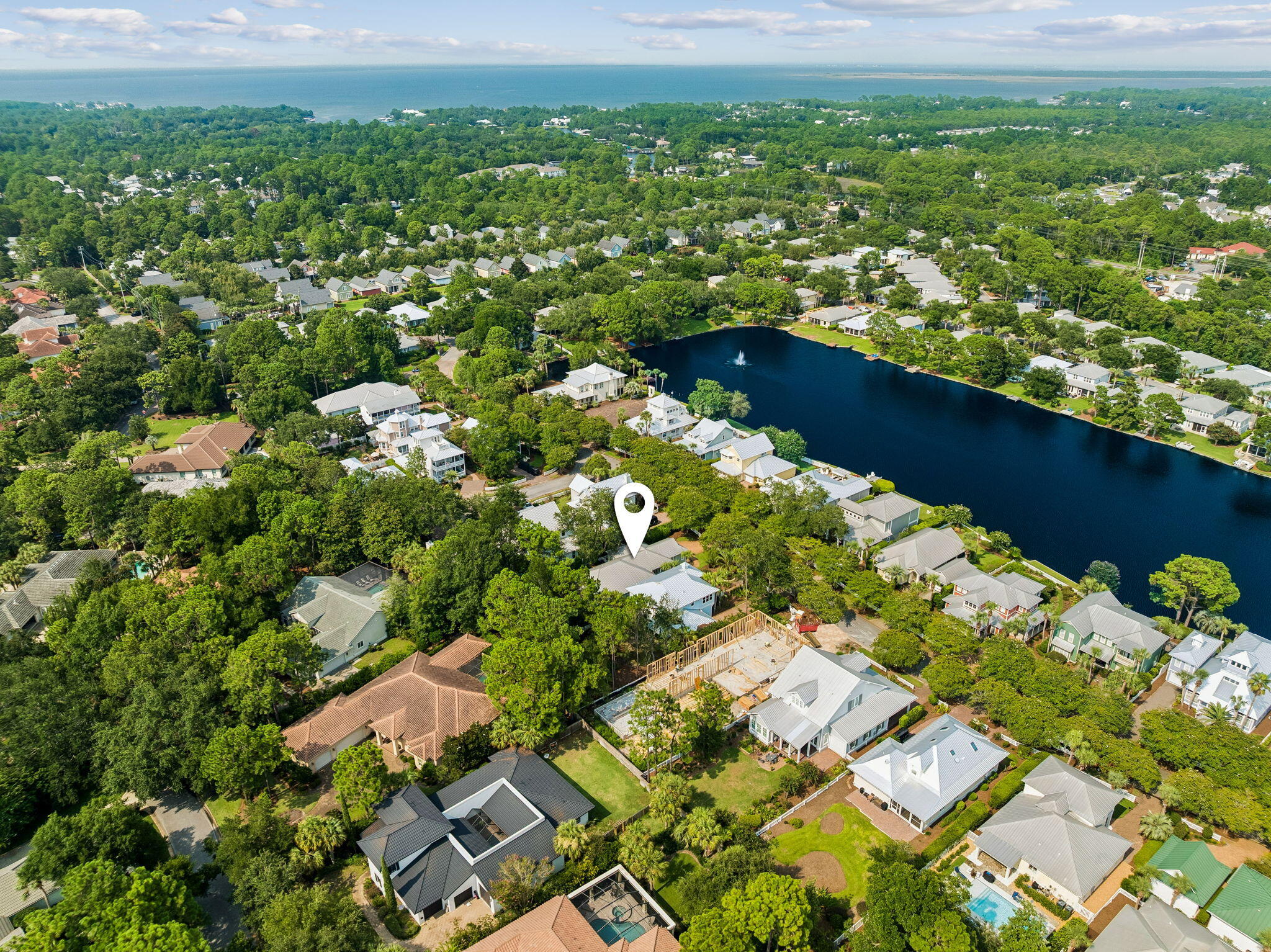 CRYSTAL LAKE PHASE I - Residential