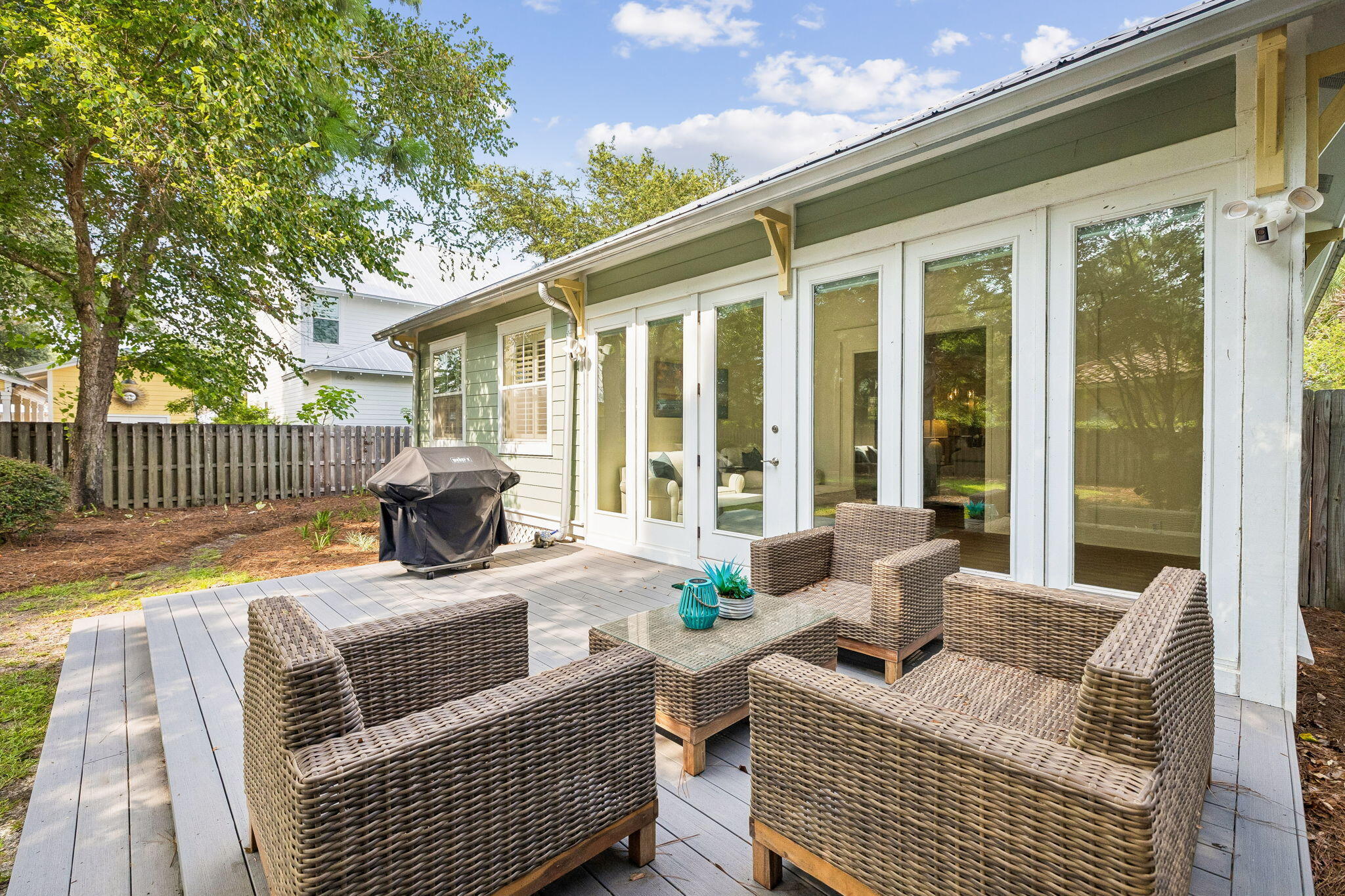 CRYSTAL LAKE PHASE I - Residential