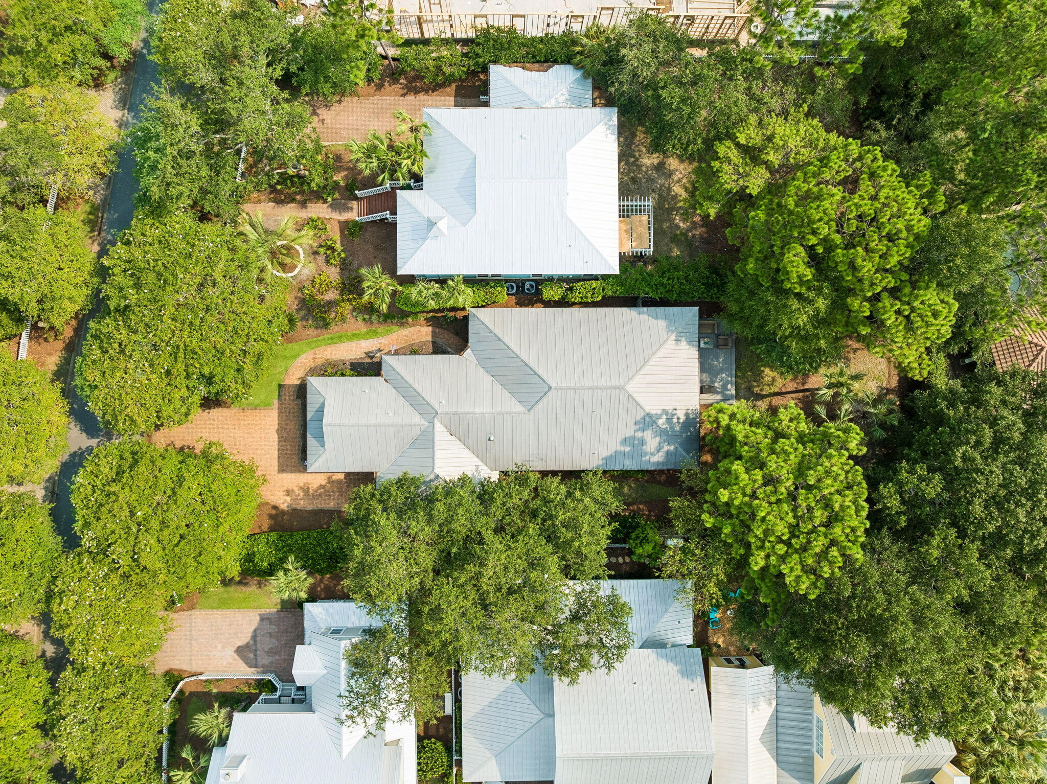 CRYSTAL LAKE PHASE I - Residential