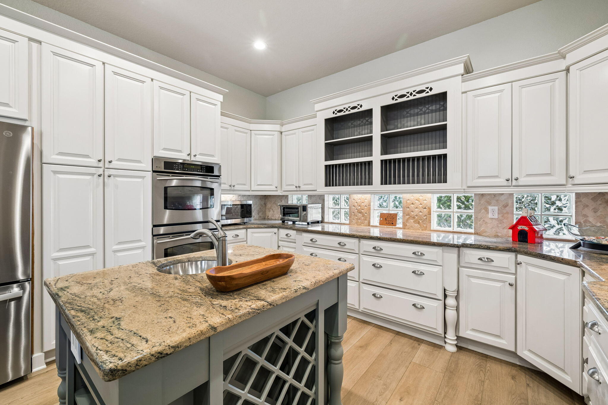 CRYSTAL LAKE PHASE I - Residential