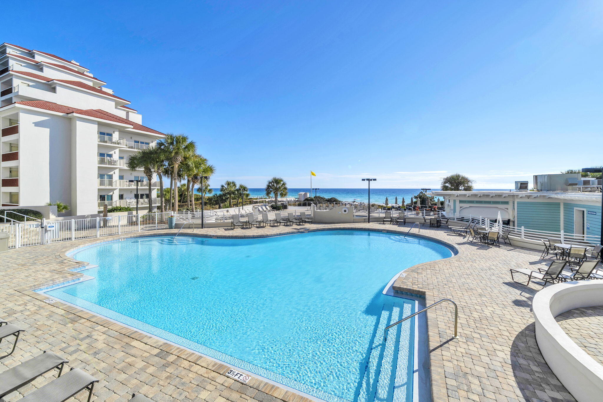 TIDES AT TOPS'L - Residential