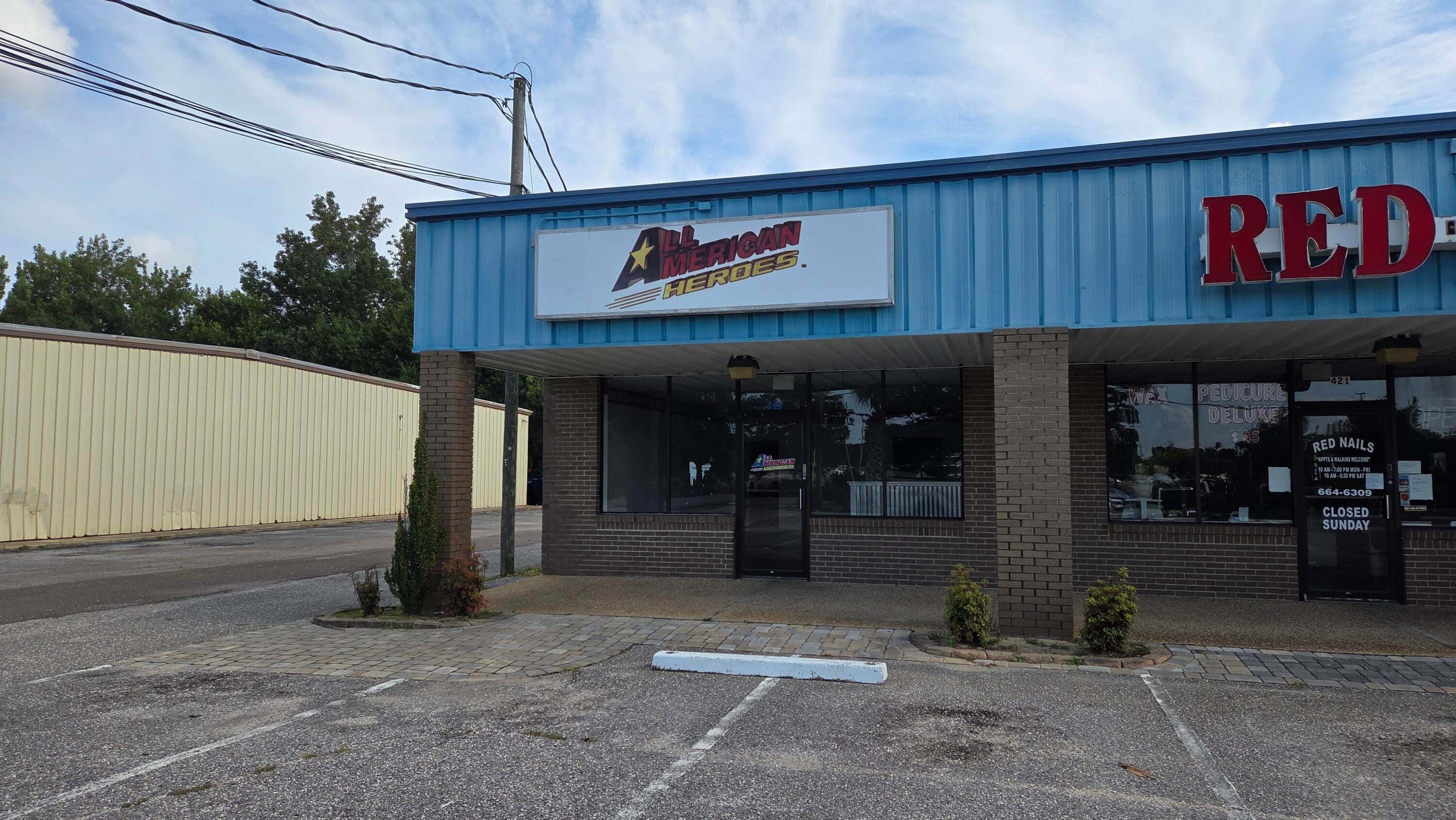 Open retail unit with storage area and 1 restroom, Front and Rear doors.  Monthly CAM is $150 and includes water, sewer, garbage.