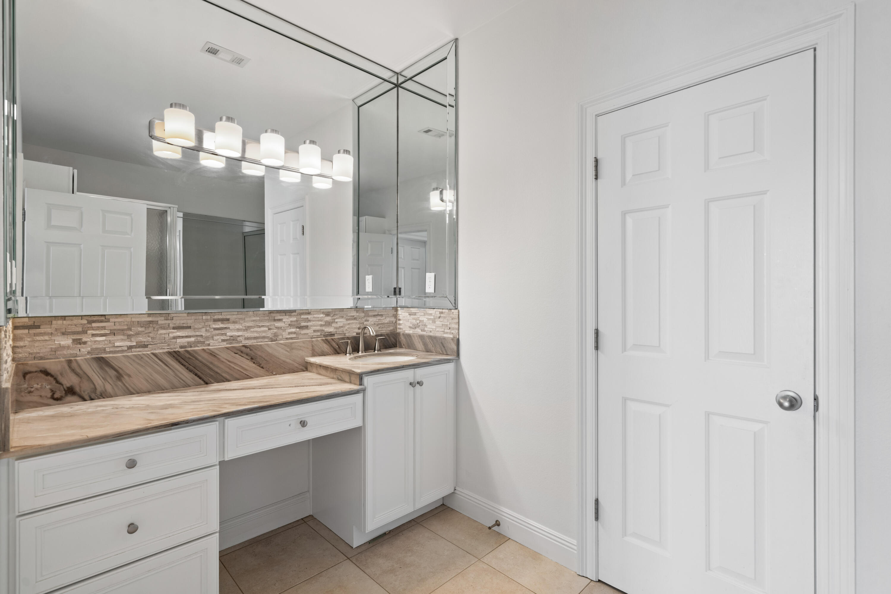 HARBOR PLANTATION - Residential Lease