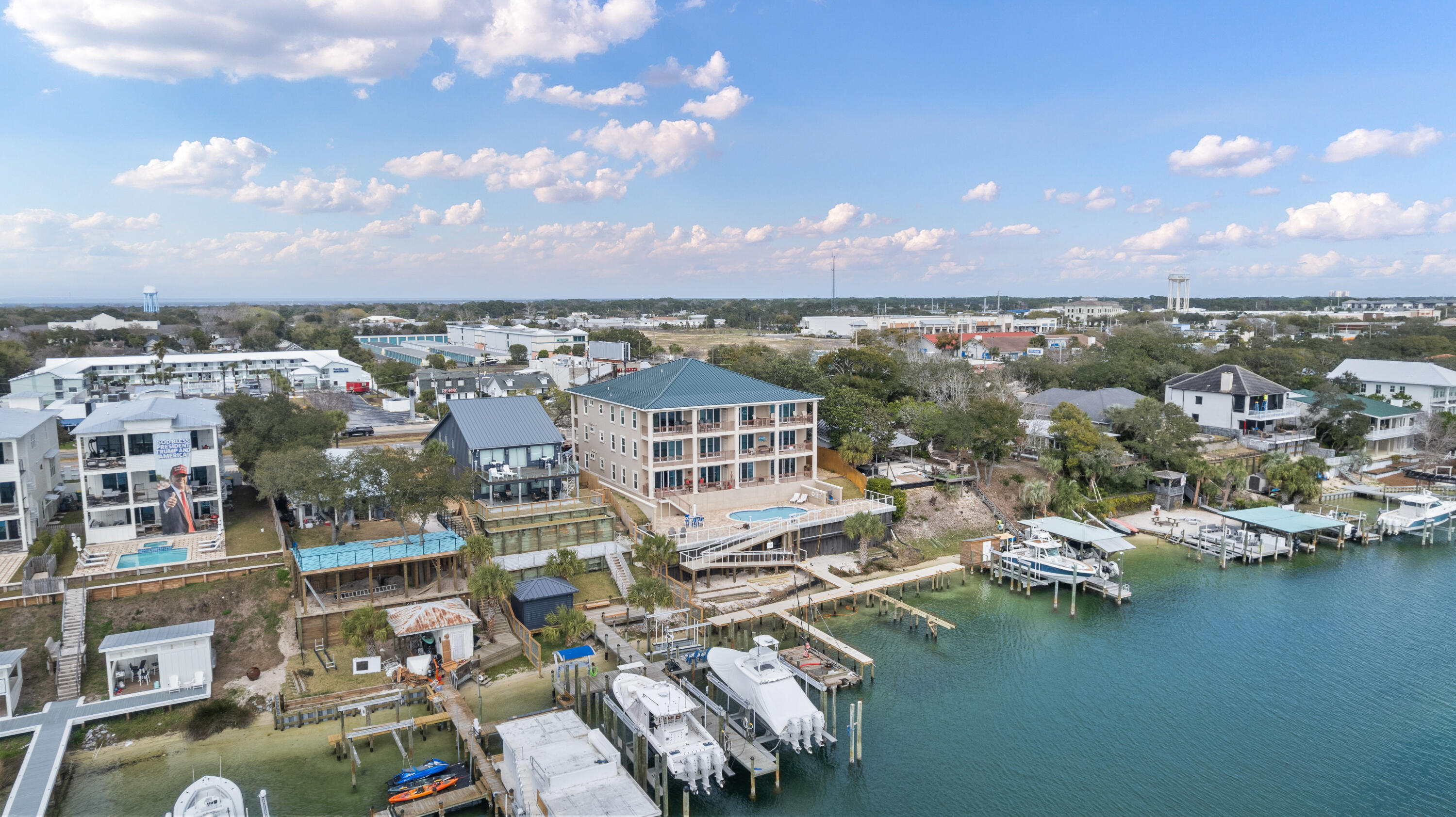 HARBOR PLANTATION - Residential Lease