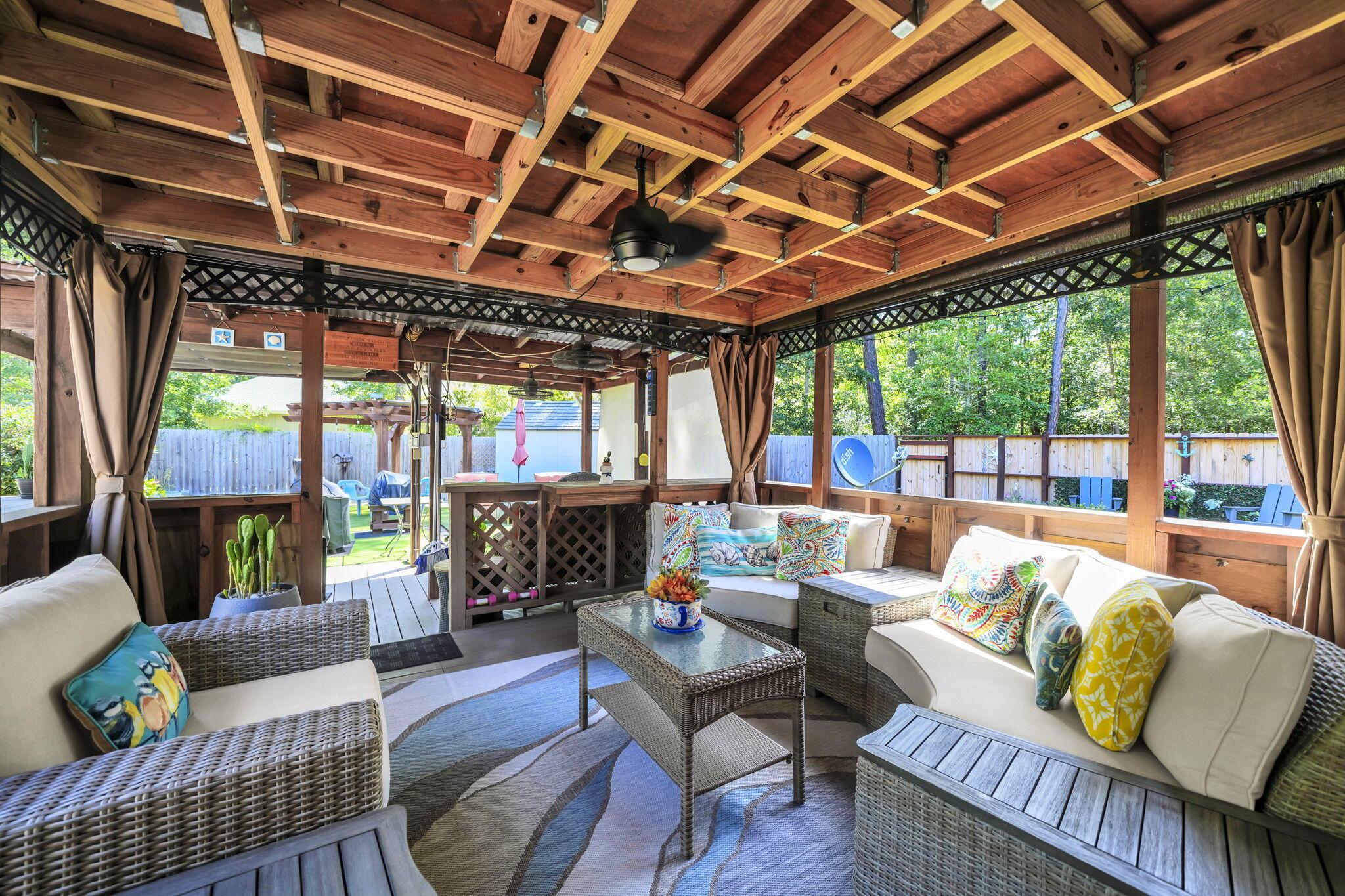 LAGRANGE SHORES - Residential