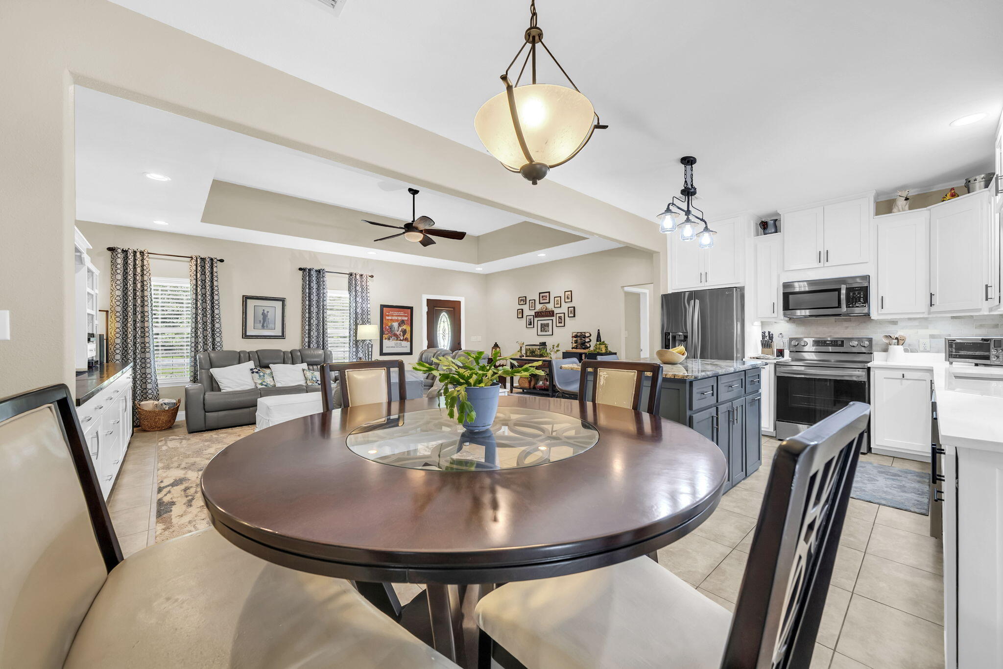LAGRANGE SHORES - Residential