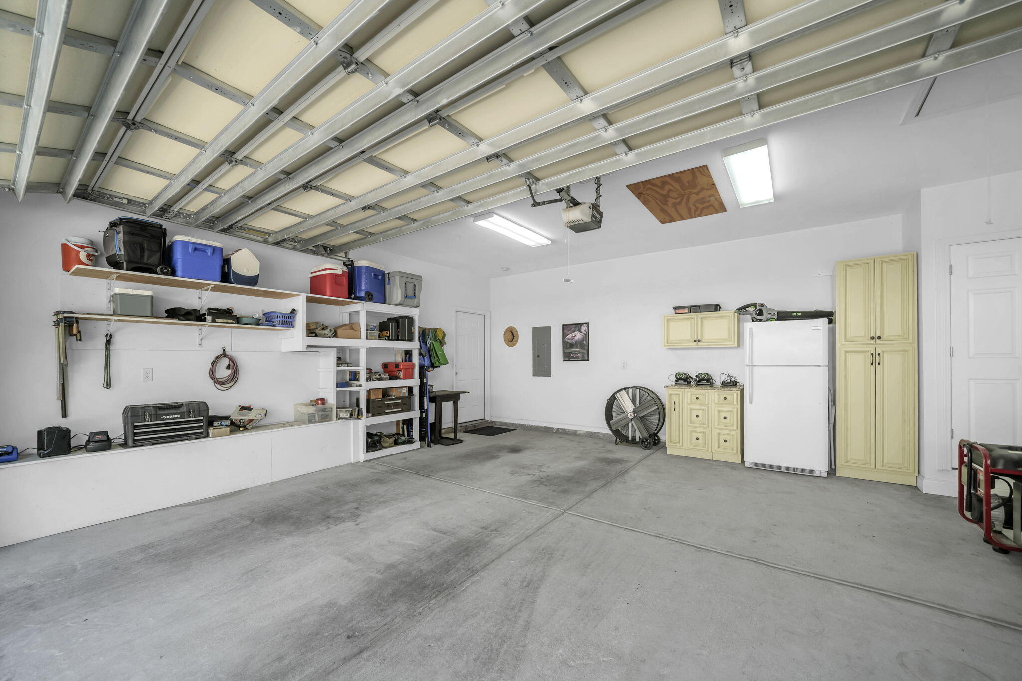 LAGRANGE SHORES - Residential