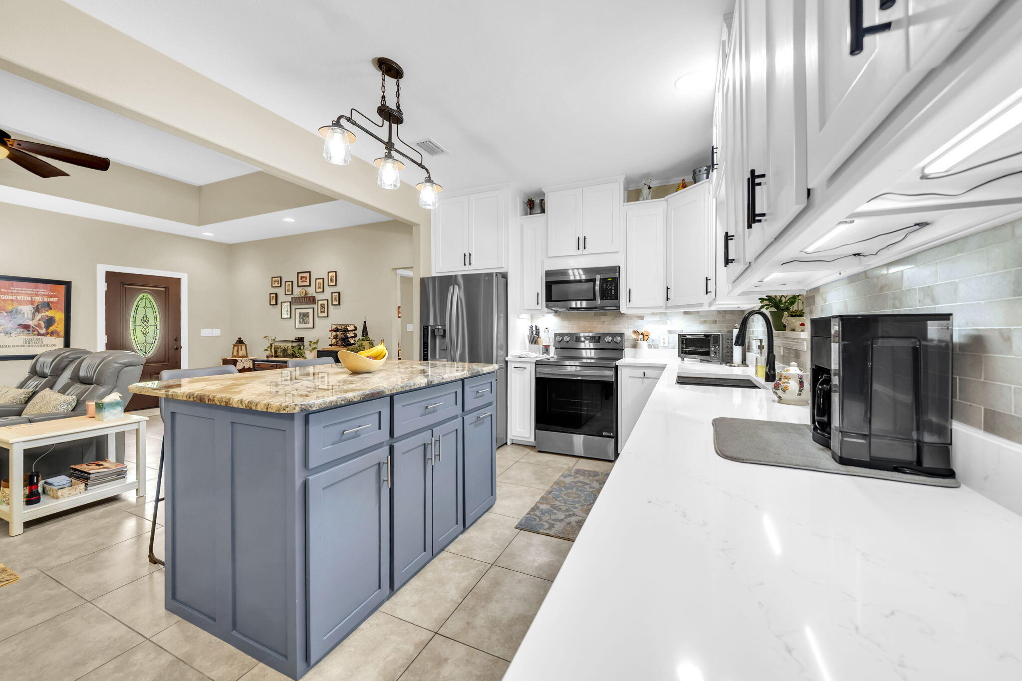 LAGRANGE SHORES - Residential