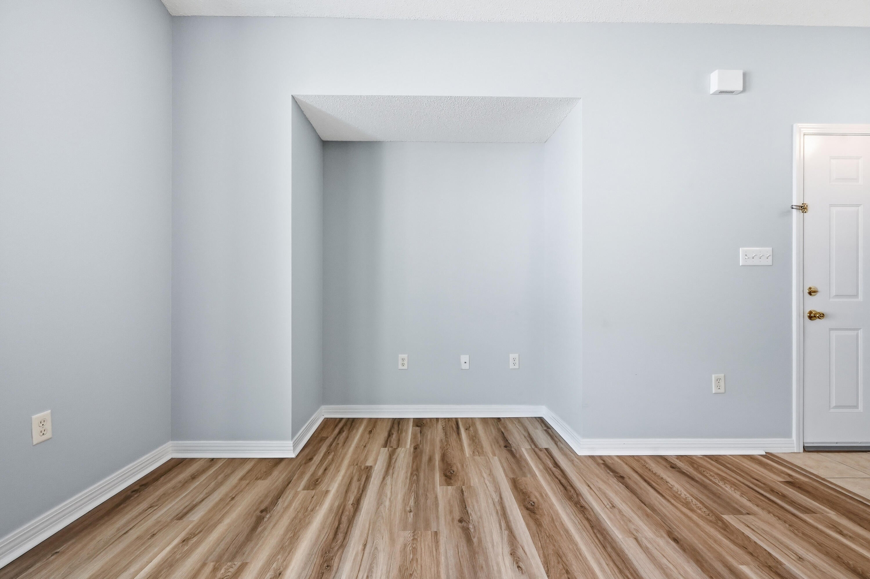 THE OAKS AT NICEVILLE PH I - Residential Lease