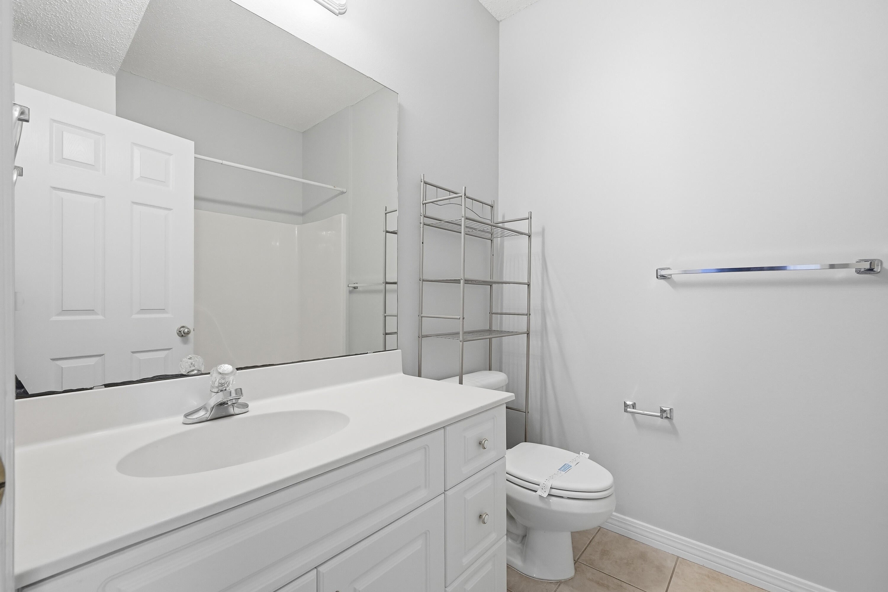 THE OAKS AT NICEVILLE PH I - Residential Lease