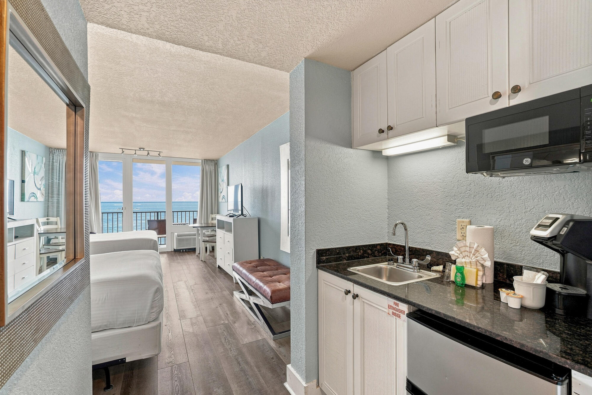 BAYSIDE CONDO SANDESTIN - Residential