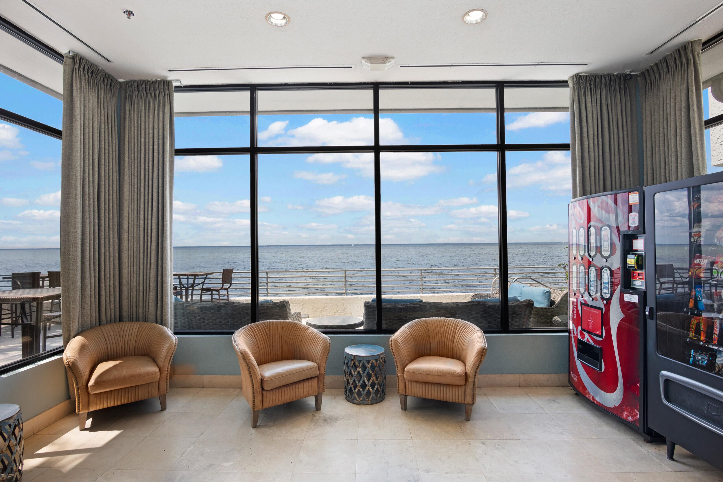 BAYSIDE CONDO SANDESTIN - Residential