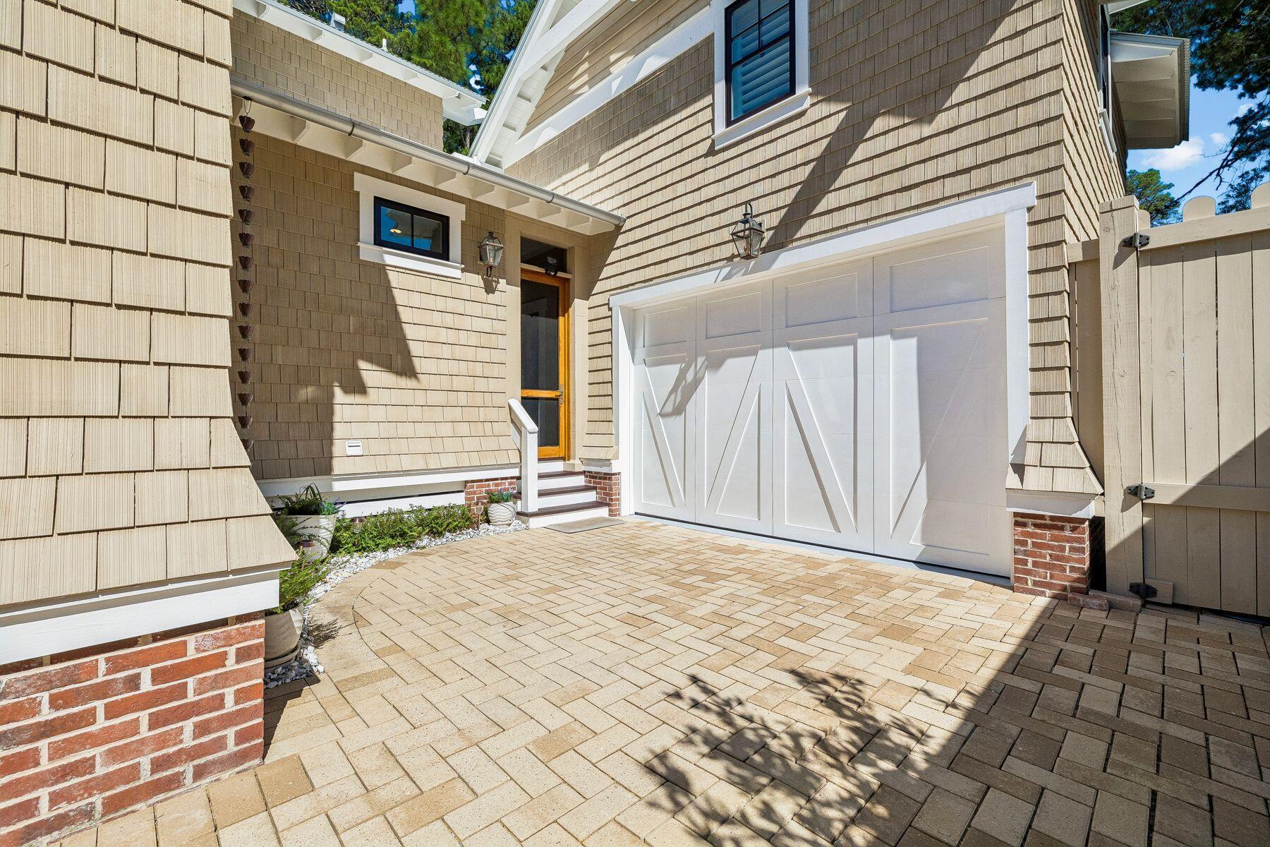 DRAPER LAKE COASTAL VILLAGE - Residential