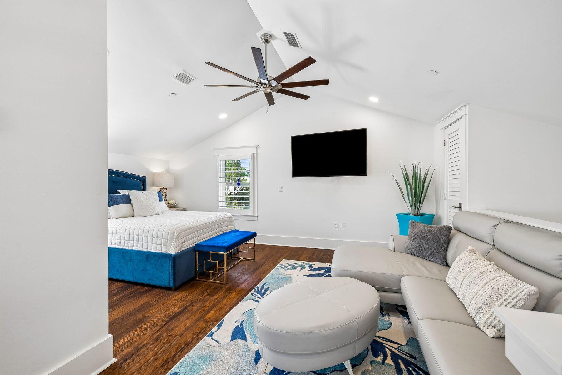DRAPER LAKE COASTAL VILLAGE - Residential
