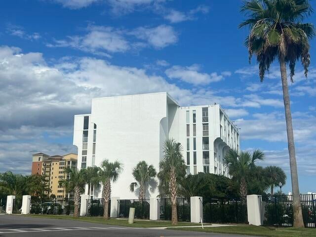 DOLPHIN POINT CONDO - Residential
