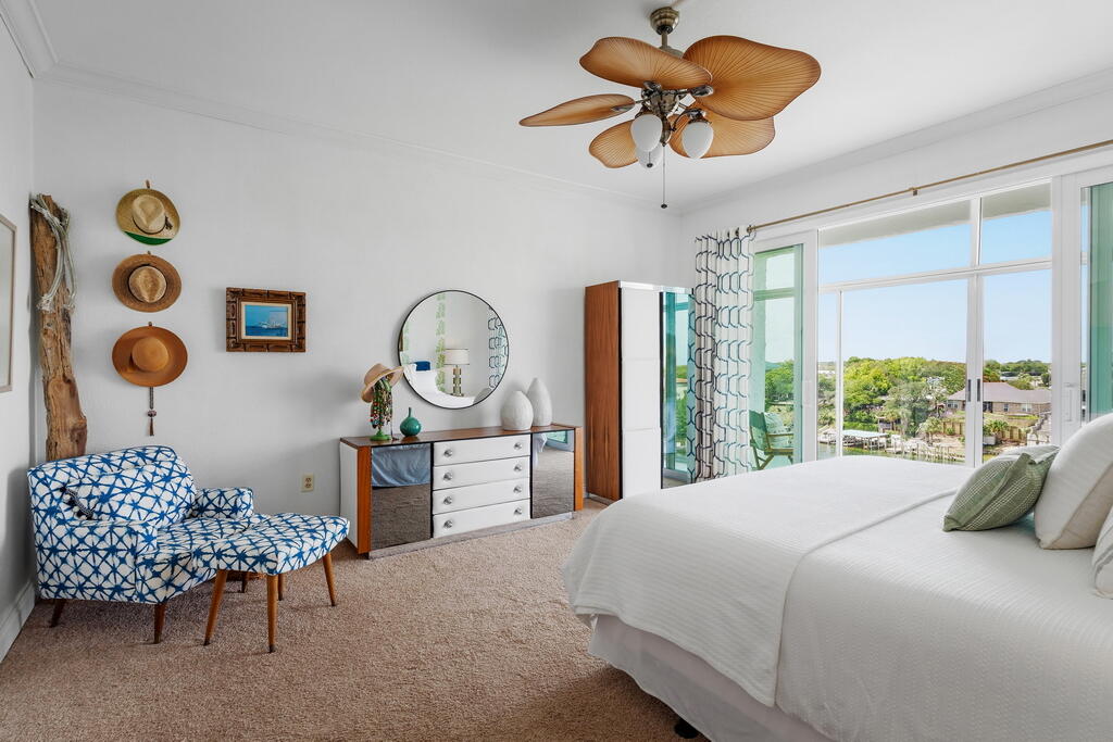 DOLPHIN POINT CONDO - Residential
