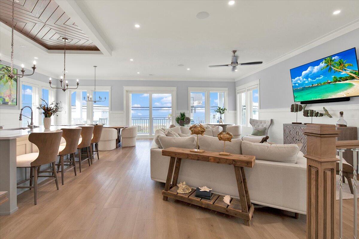 LULLWATER BEACH - Residential