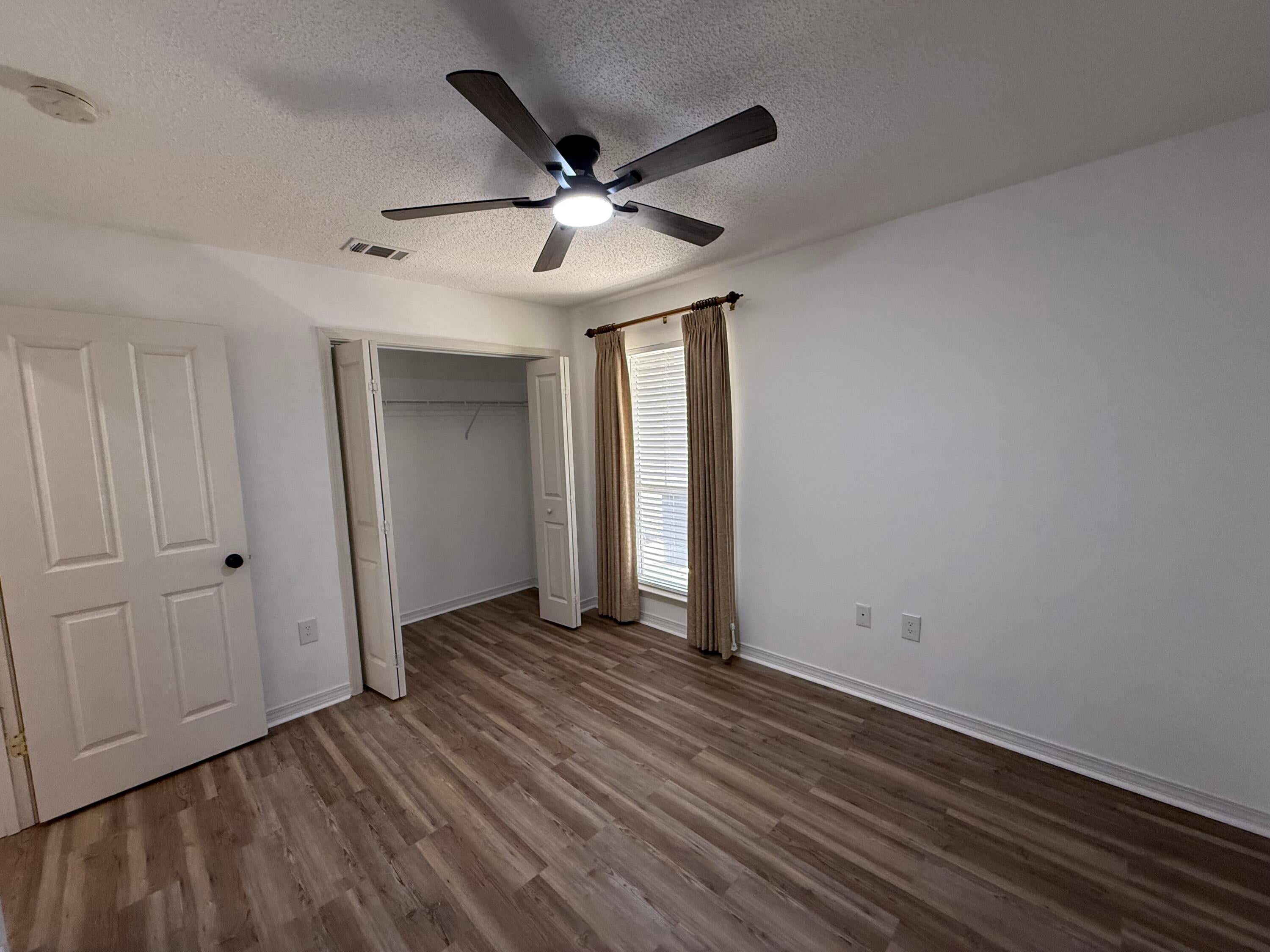HUNTERS' RIDGE - Residential Lease