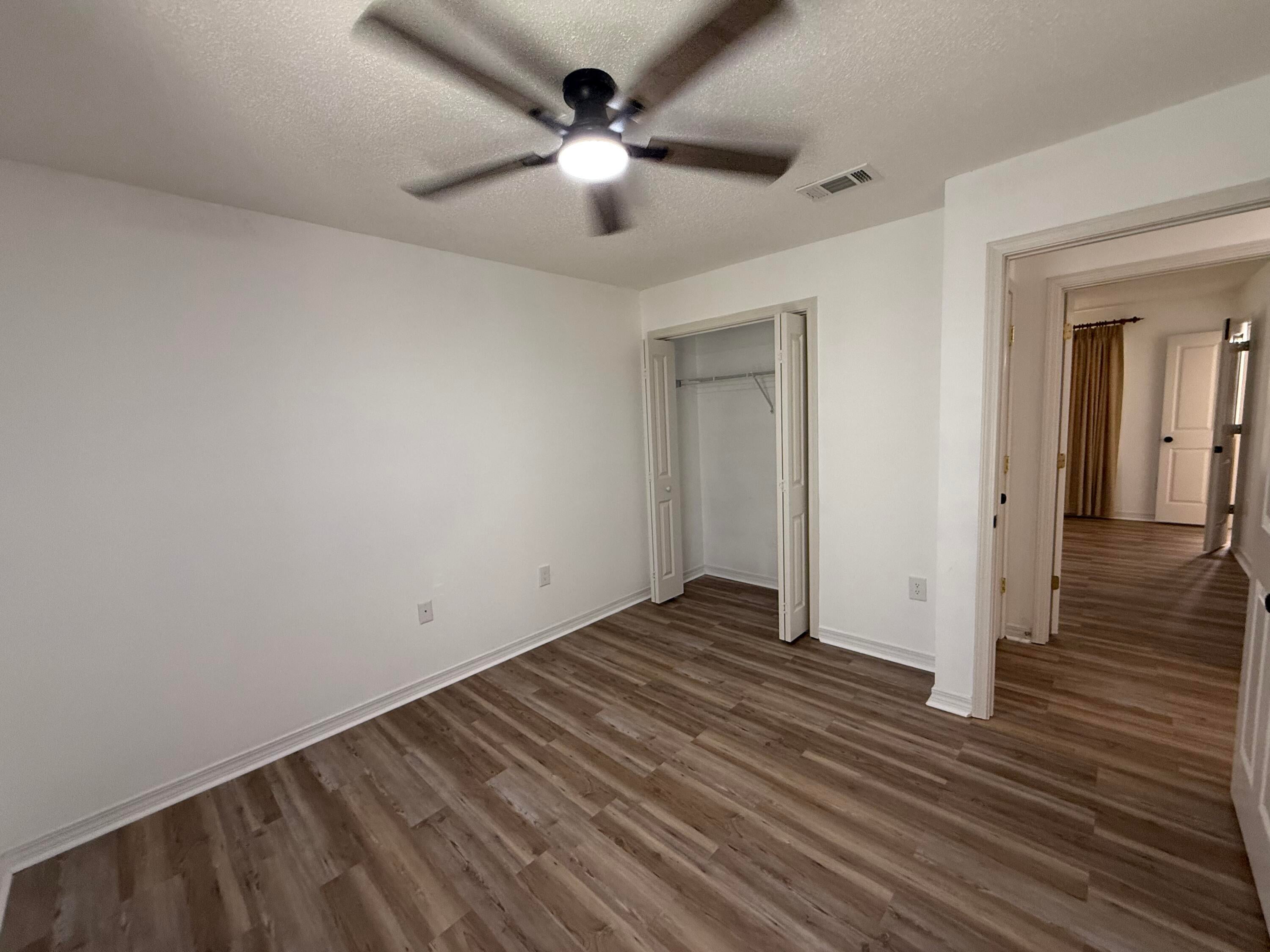 HUNTERS' RIDGE - Residential Lease