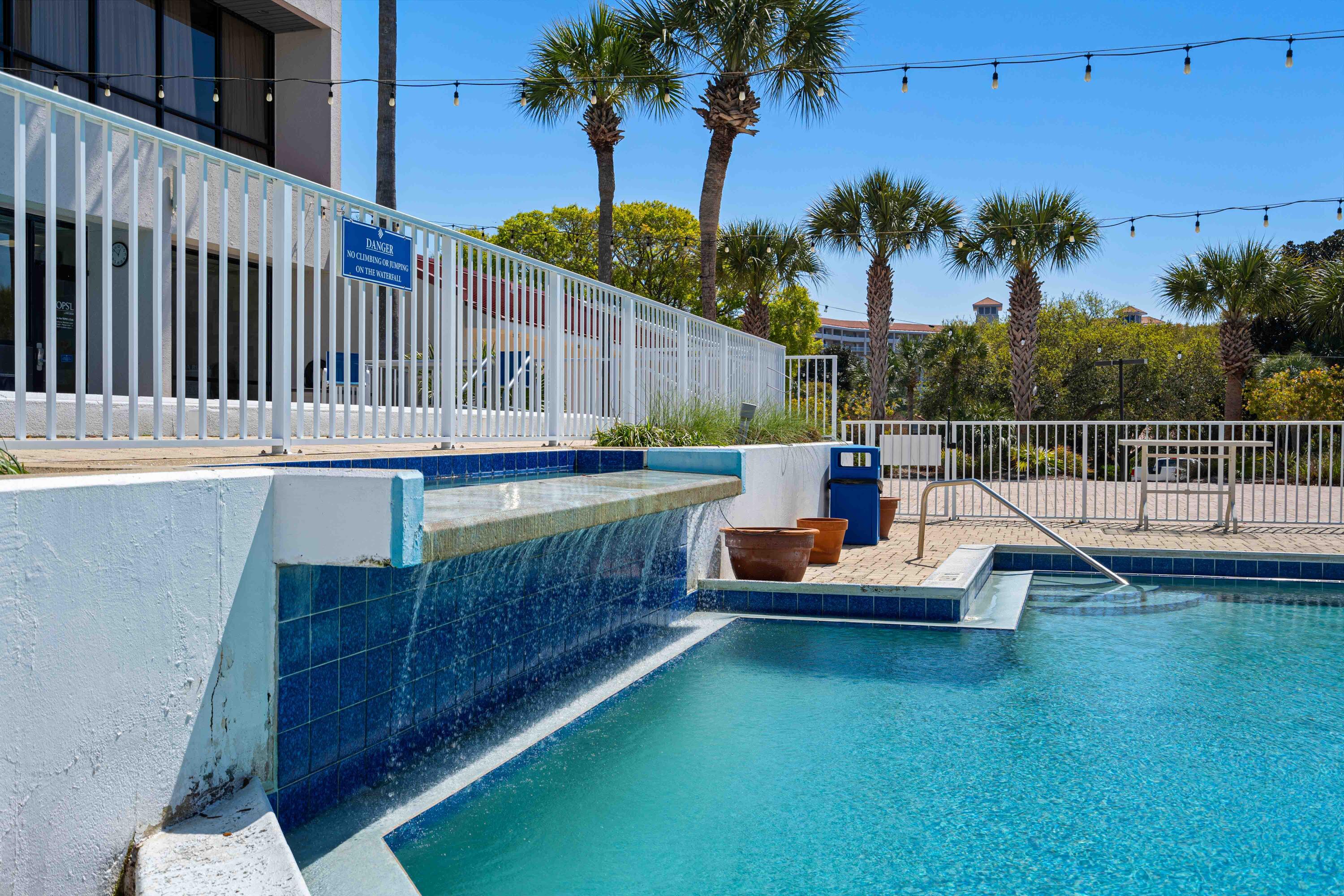 Grand Villas at Tops'l Beach Club - Residential