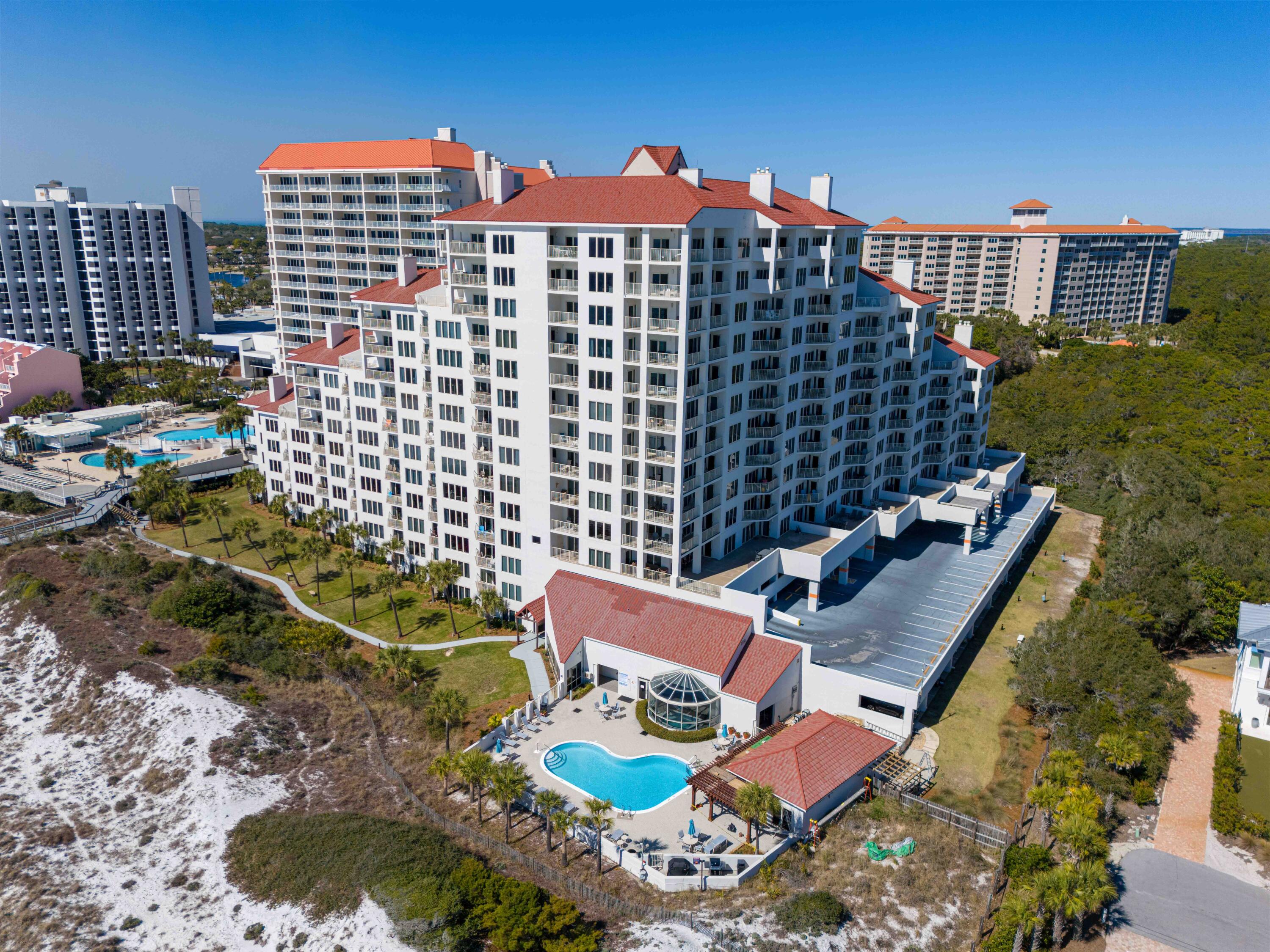 Grand Villas at Tops'l Beach Club - Residential