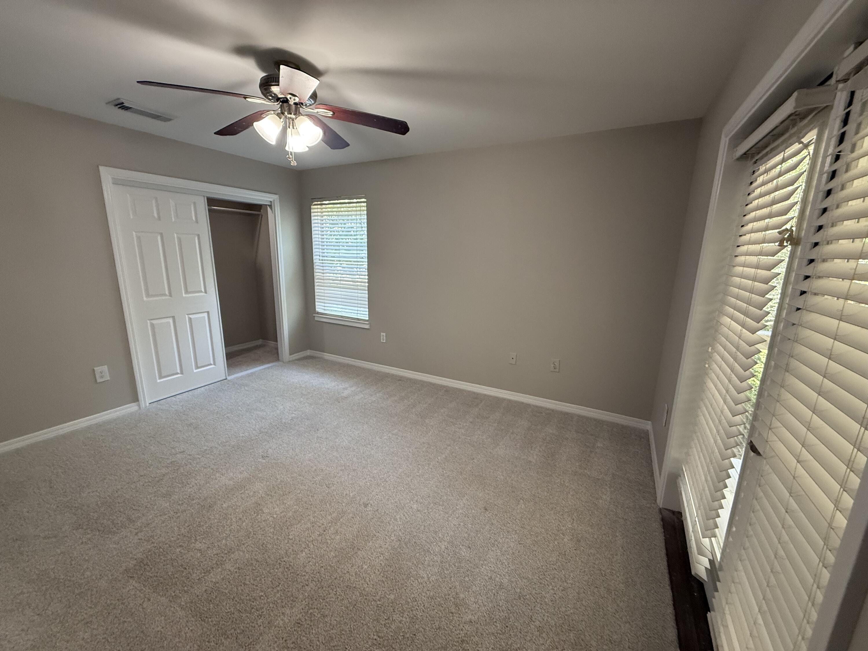 222100.00 - Residential Lease