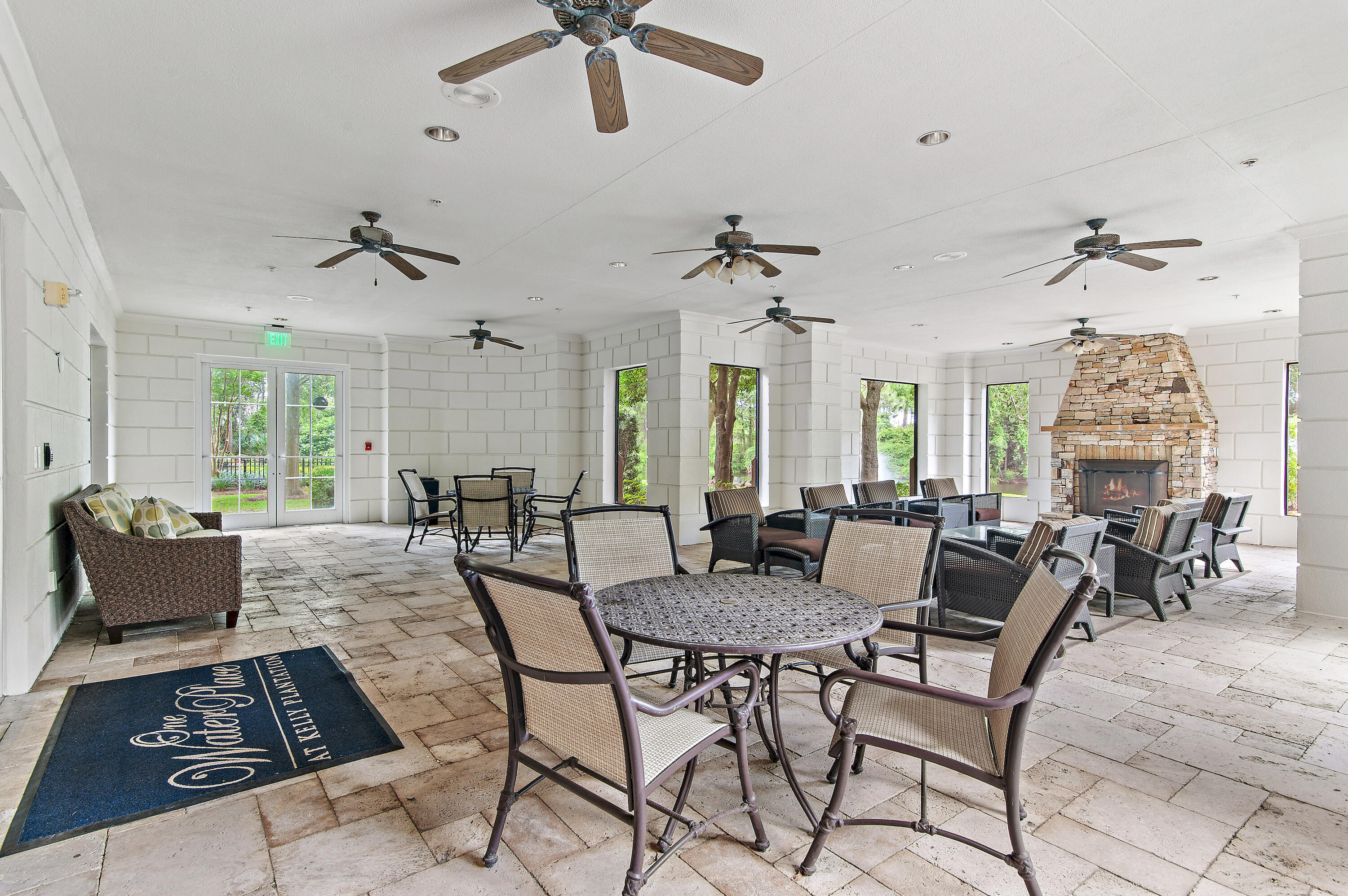 ONE WATER PLACE - Residential