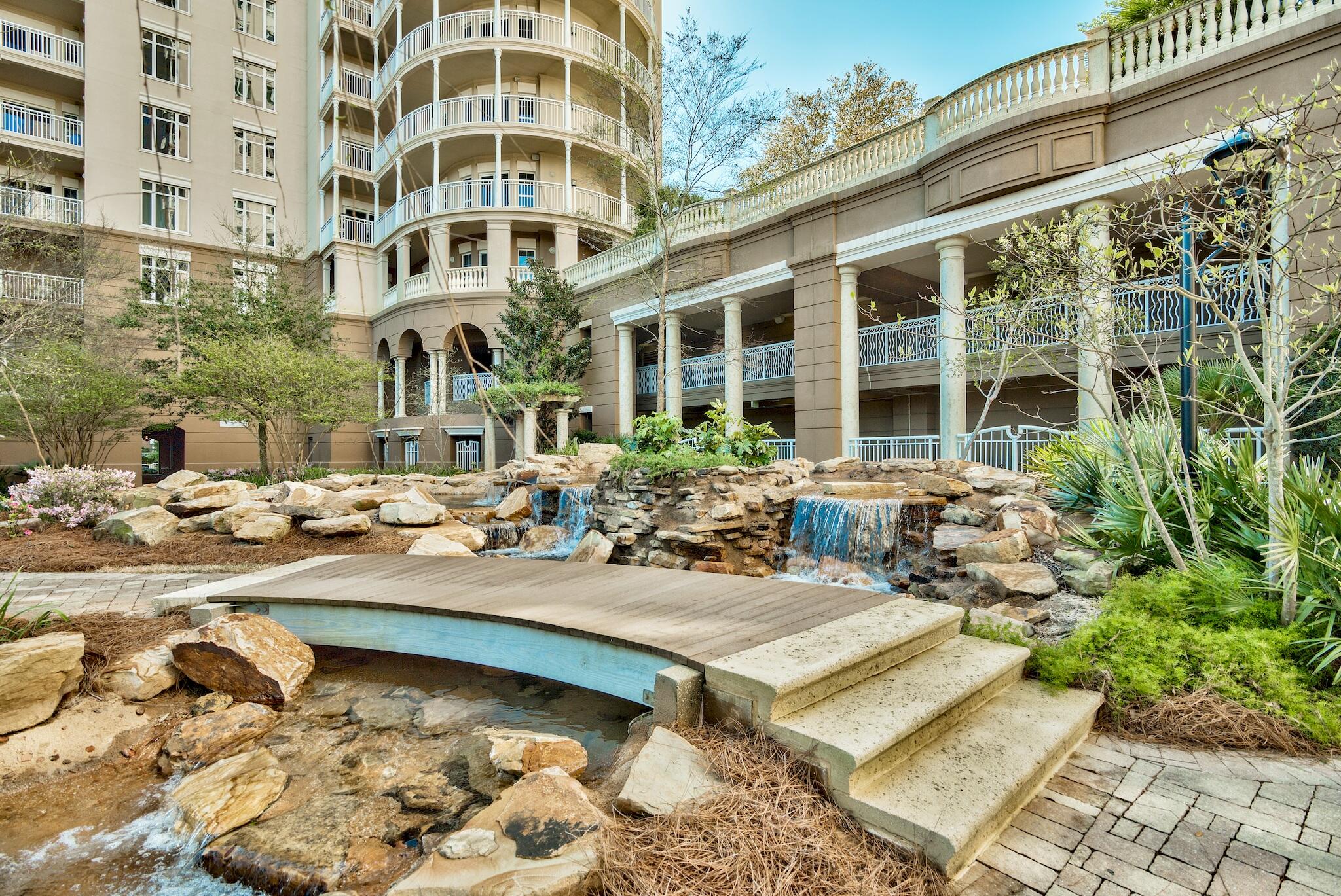 ONE WATER PLACE - Residential