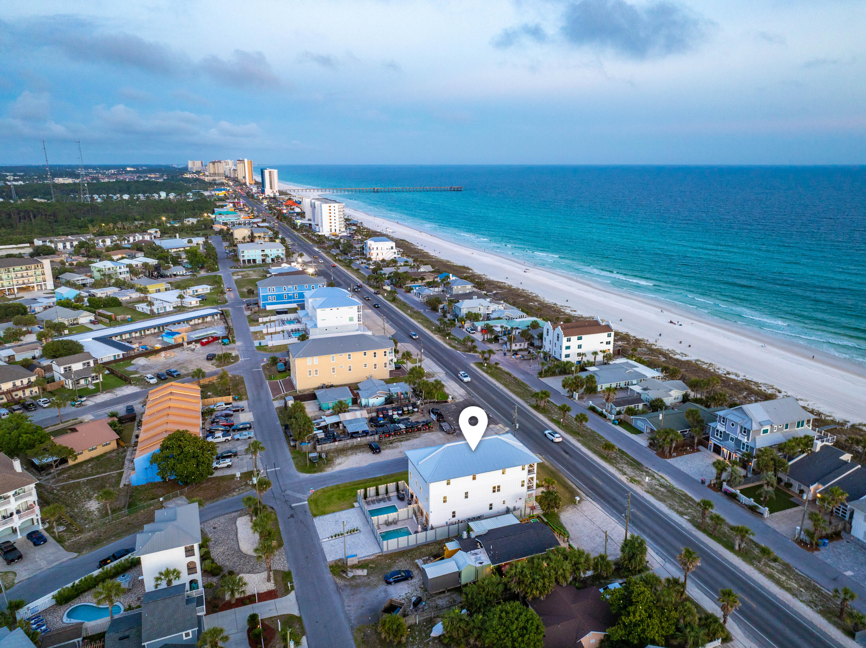 BAHAMA BEACH - Residential