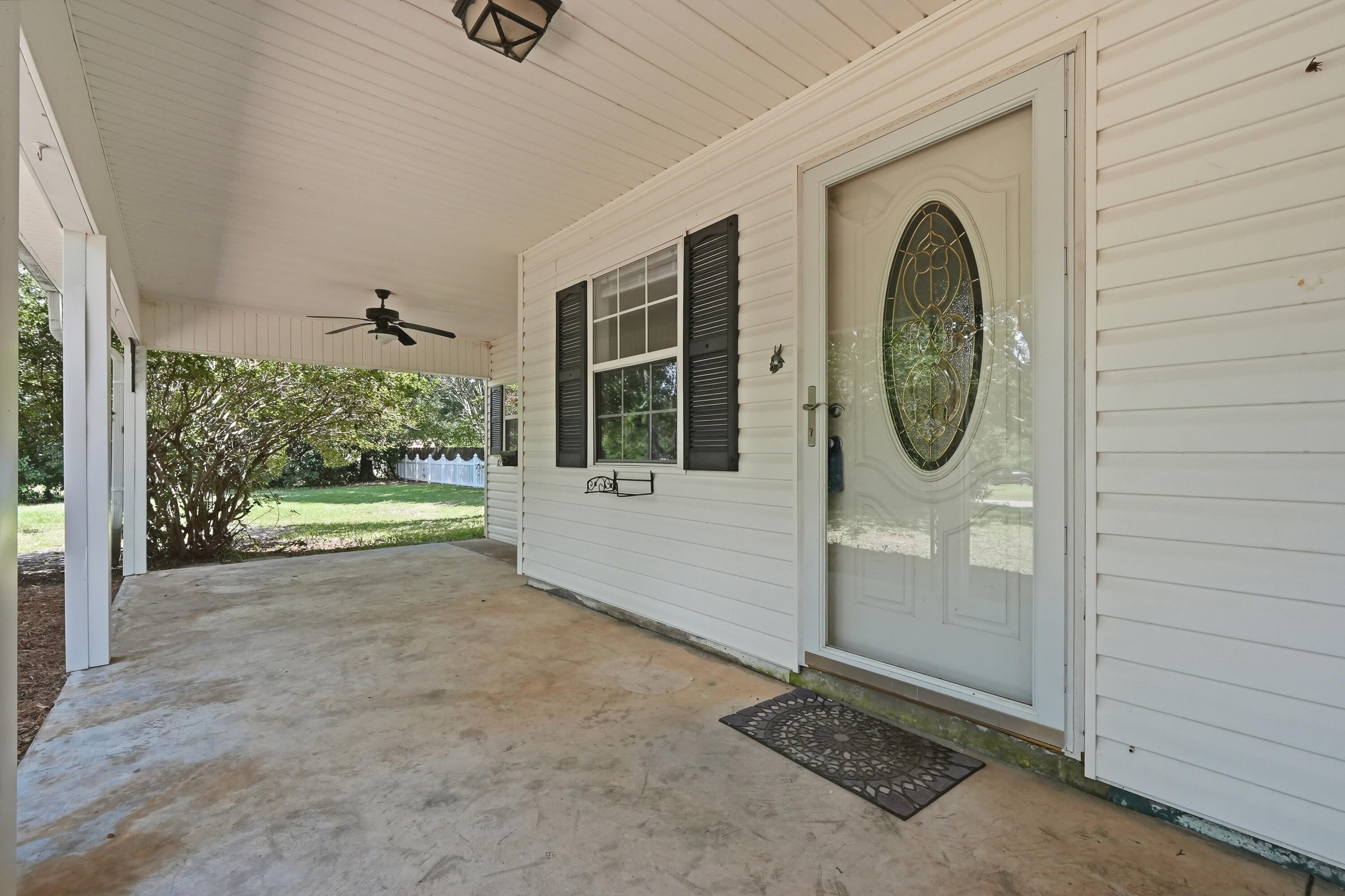 KINGS COURT - Residential