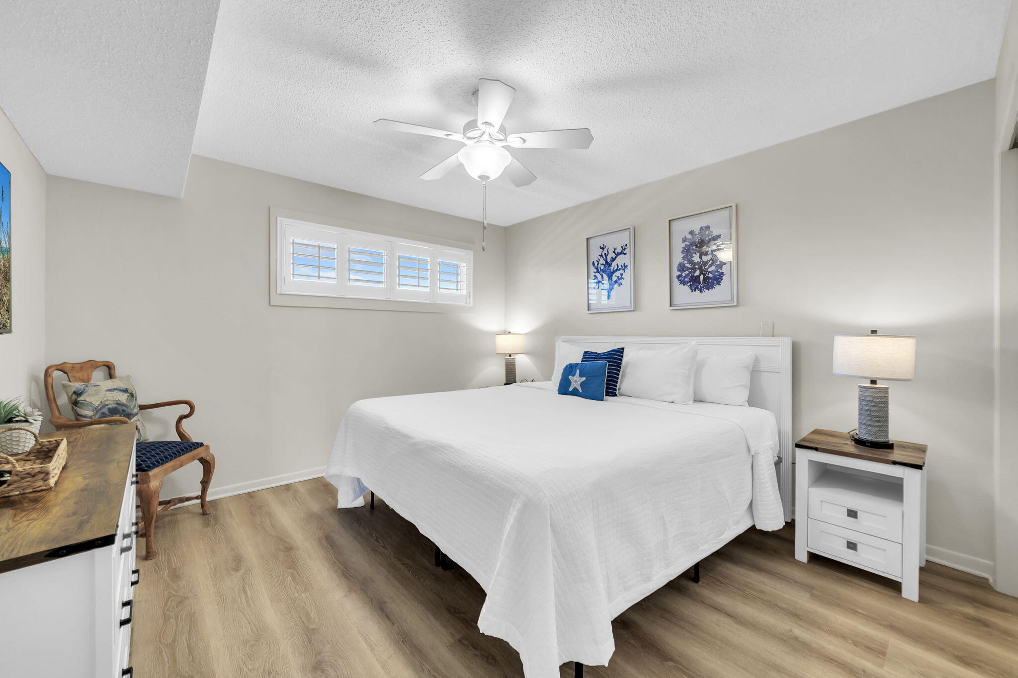 ISLANDER CONDO PH 2 - Residential