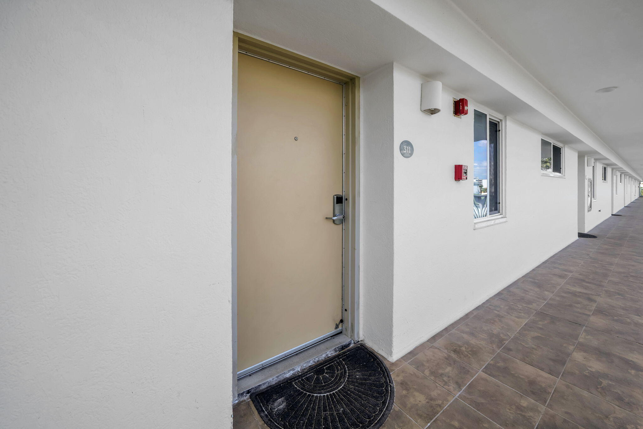 ISLANDER CONDO PH 2 - Residential