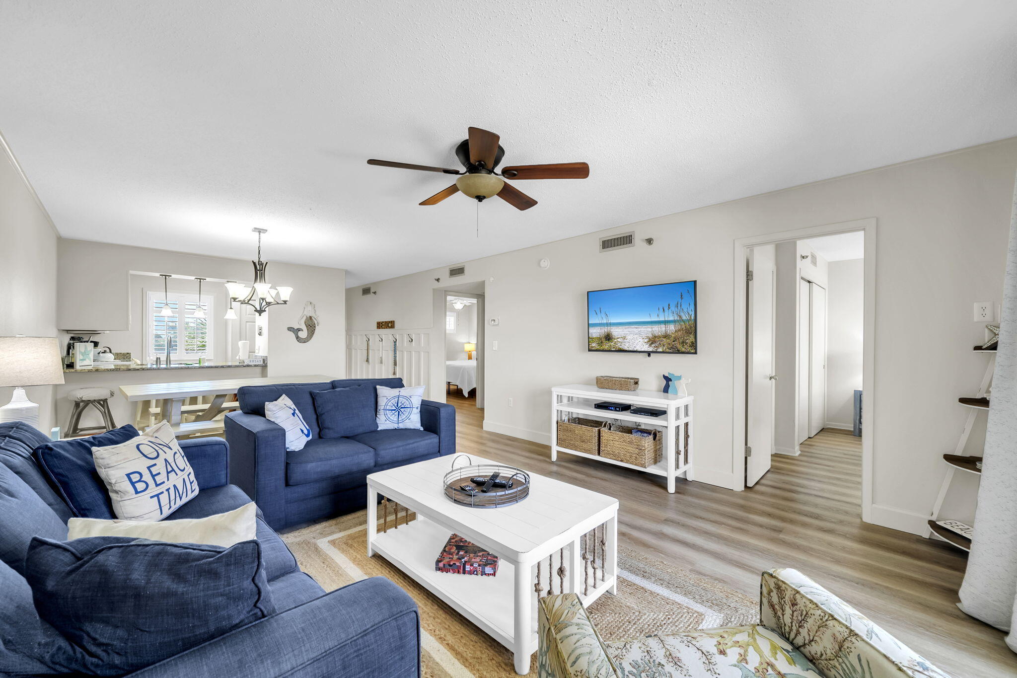 ISLANDER CONDO PH 2 - Residential