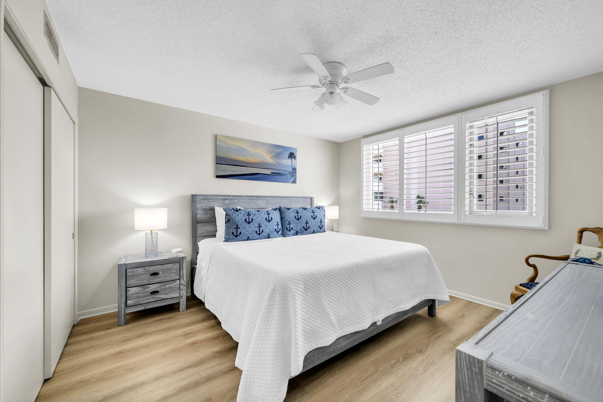 ISLANDER CONDO PH 2 - Residential